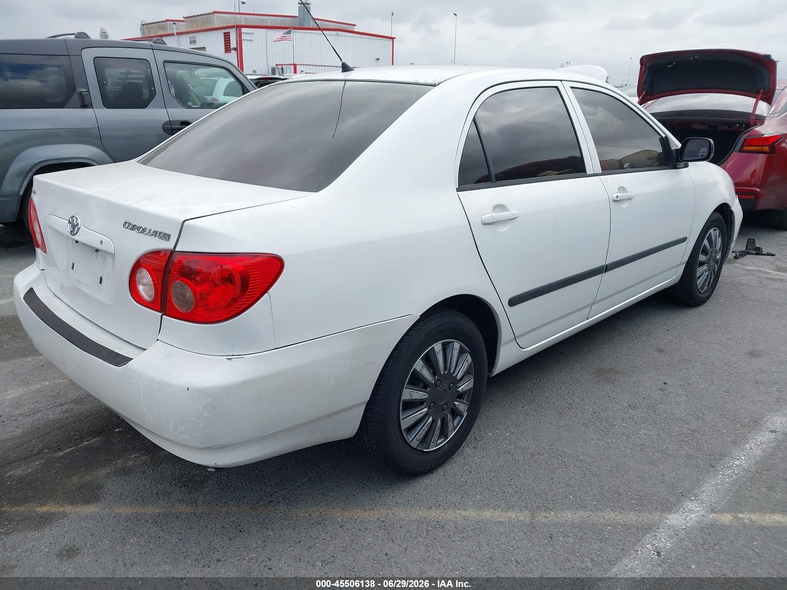 2005 Toyota Corolla Ce White vin: JTDBR32E552051630