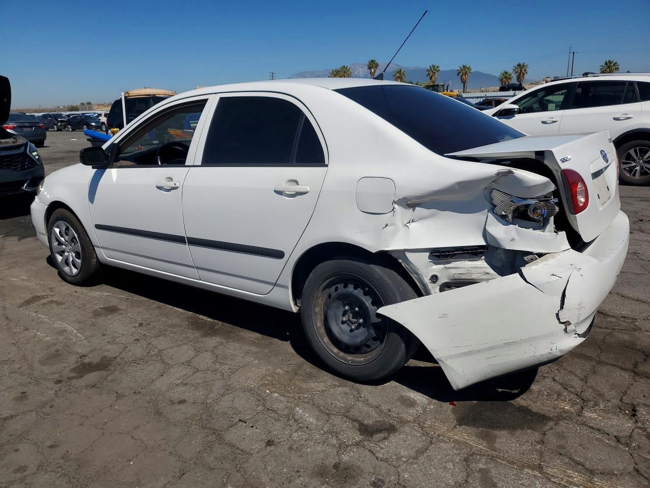 2005 Toyota Corolla Ce White vin: JTDBR32E552053944
