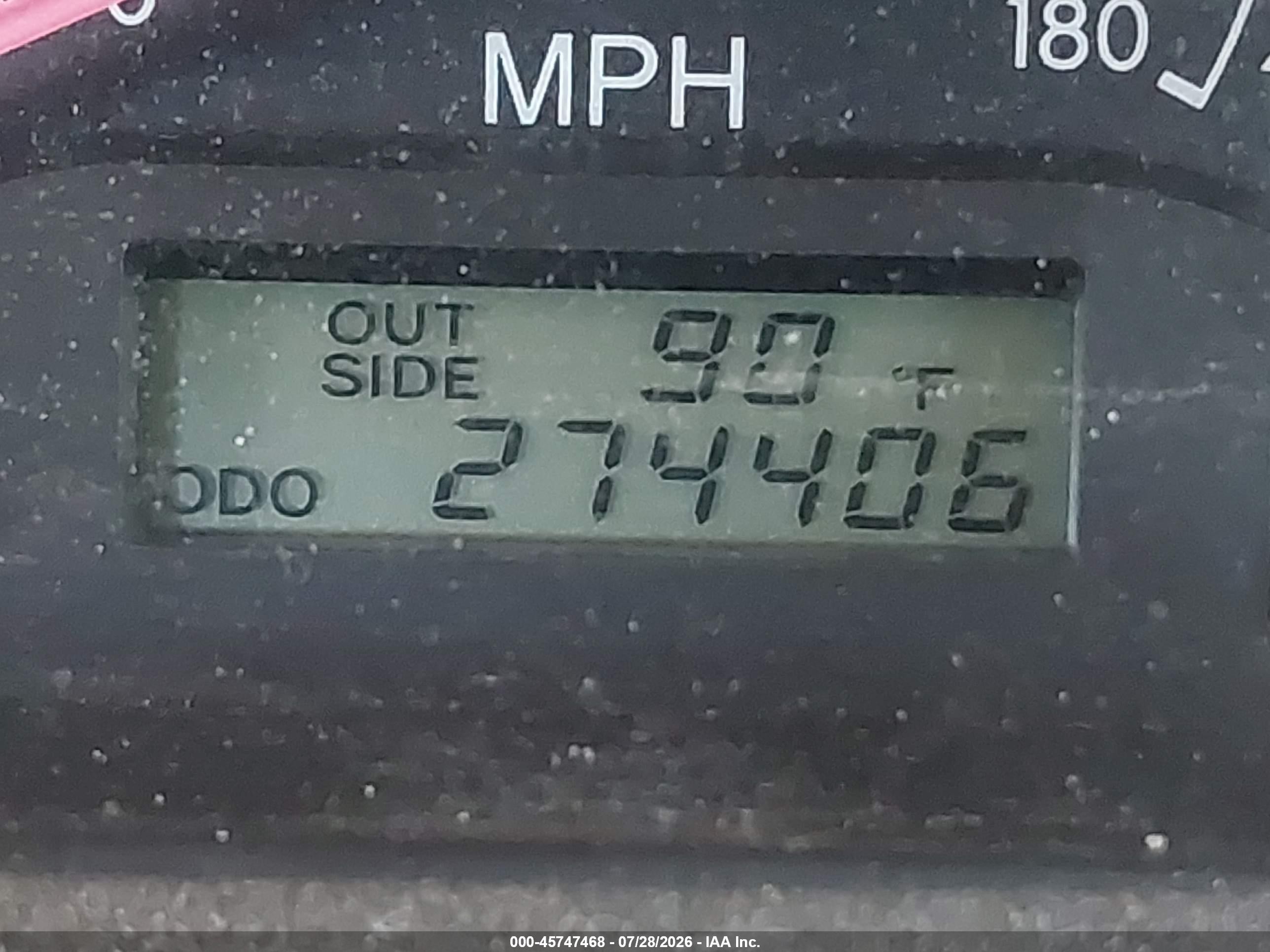 2005 Toyota Corolla Ce Белый vin: JTDBR32E552064782
