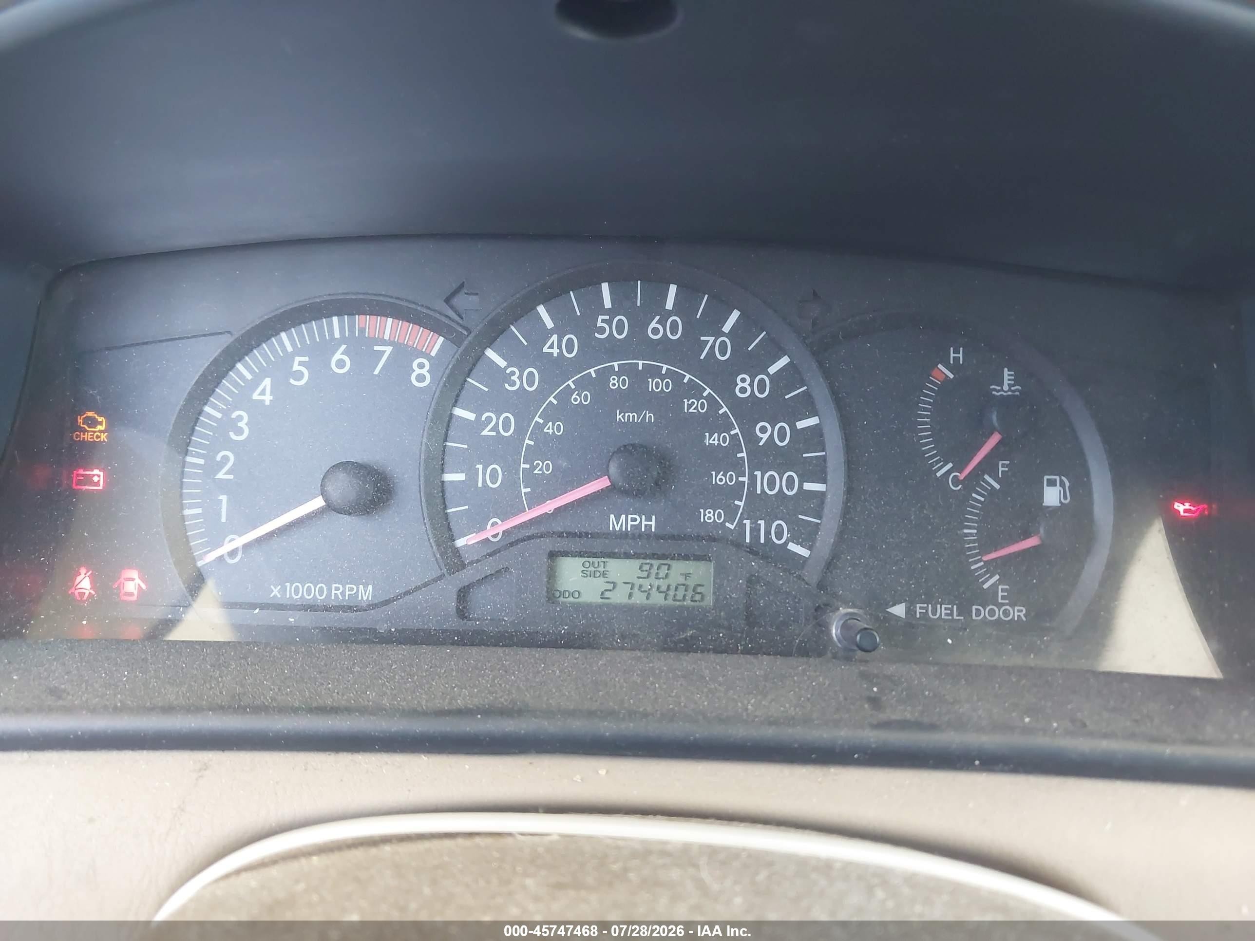 2005 Toyota Corolla Ce Белый vin: JTDBR32E552064782