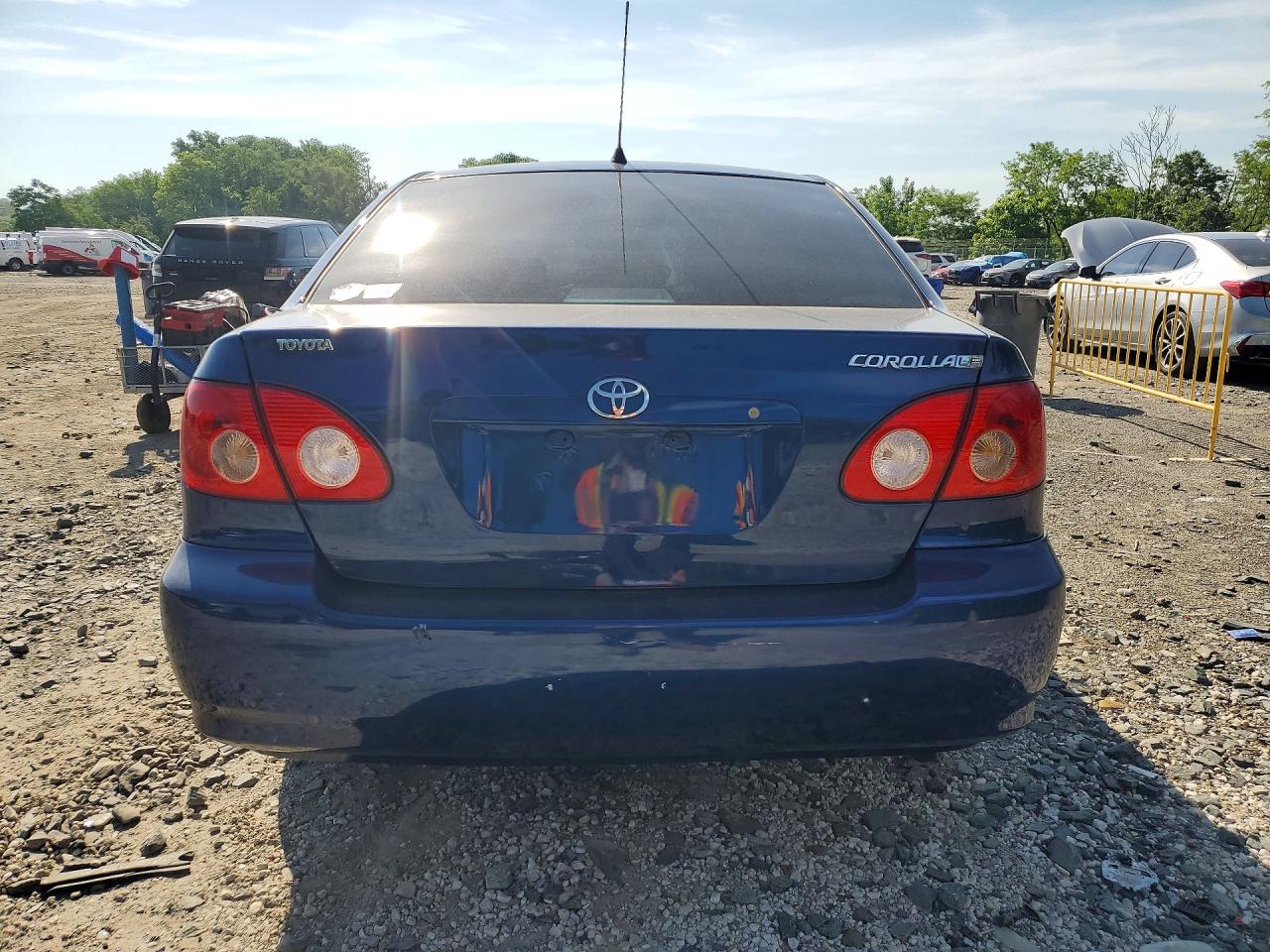2006 Toyota Corolla Le Кремовый vin: JTDBR32E560063273