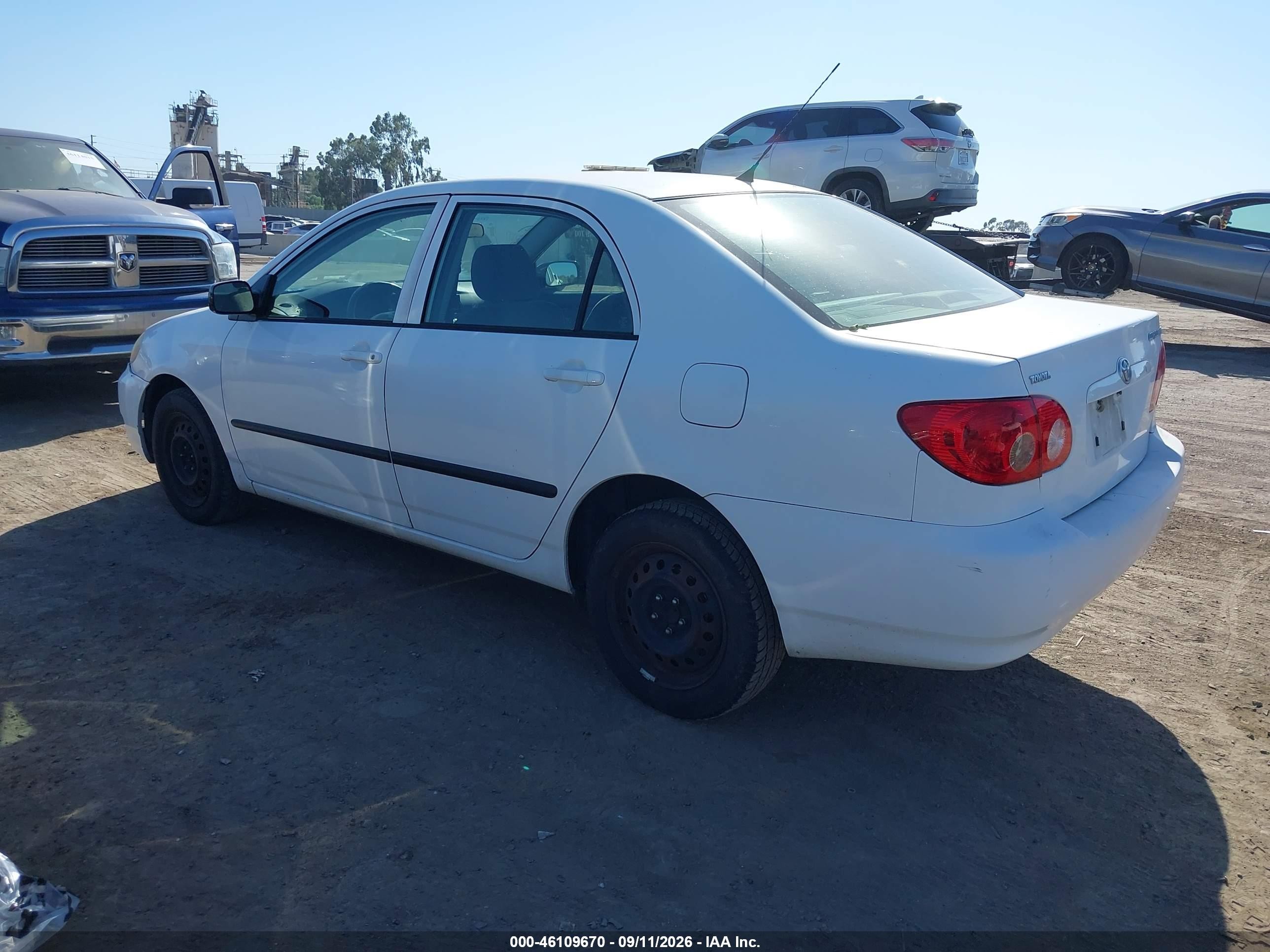 2006 Toyota Corolla Ce Белый vin: JTDBR32E560068523
