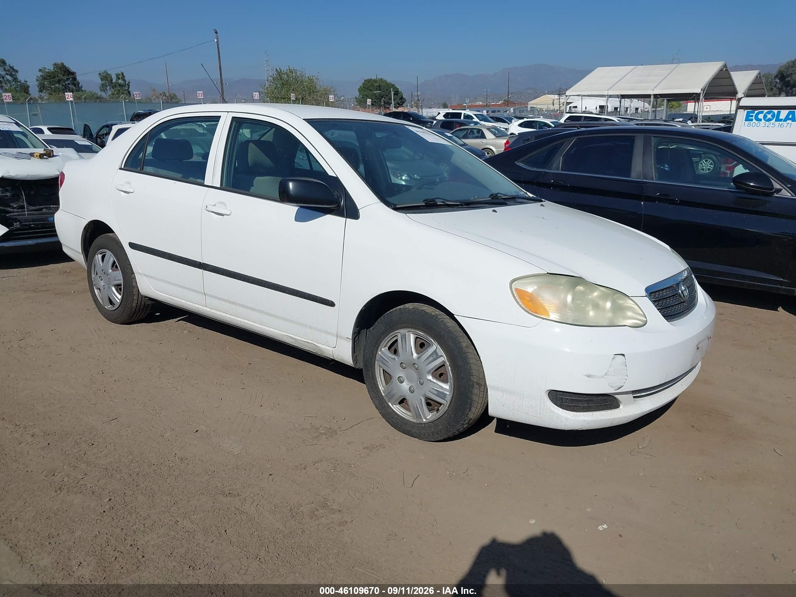 2006 Toyota Corolla Ce Белый vin: JTDBR32E560068523