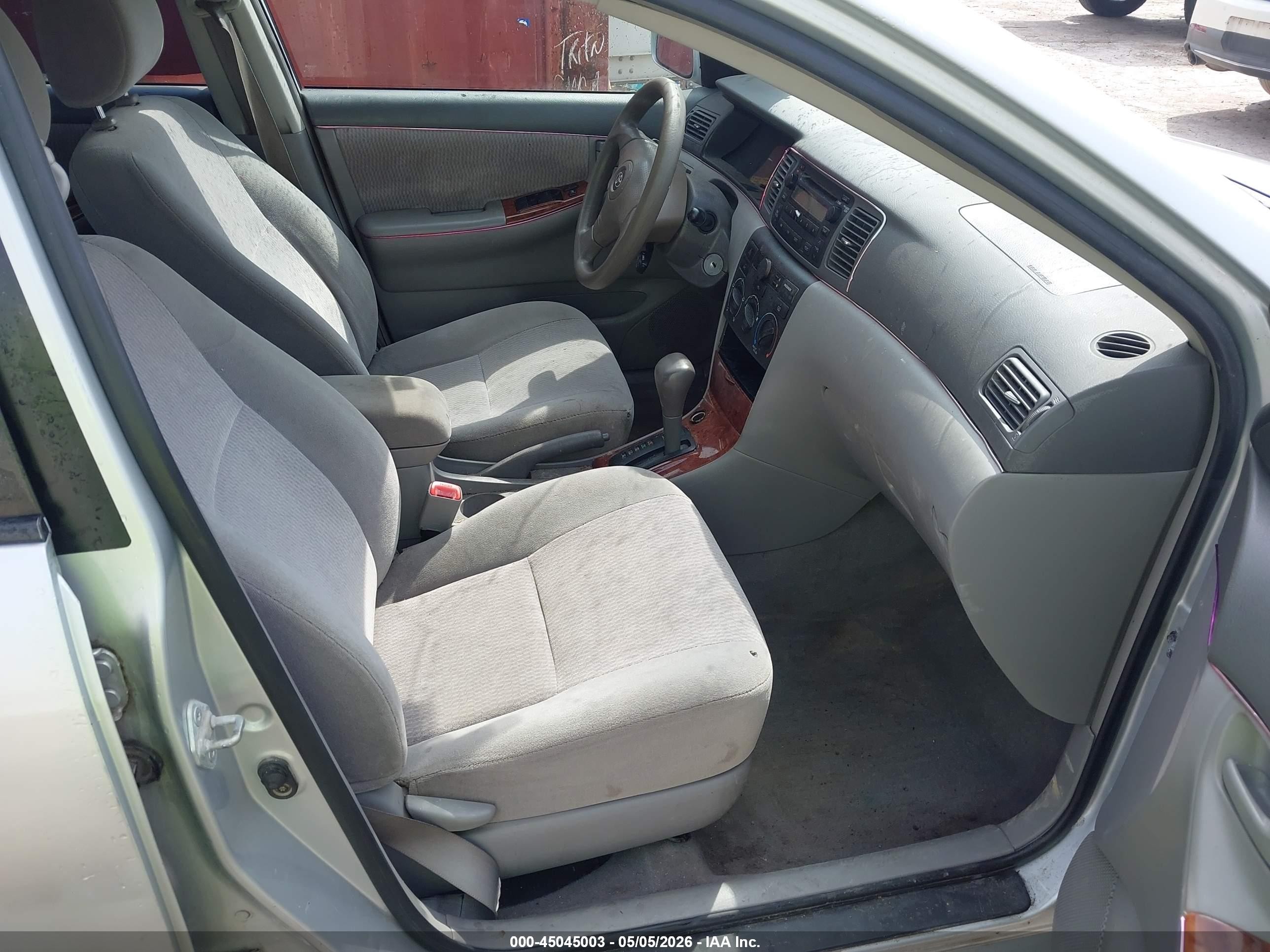 2006 Toyota Corolla Le Silver vin: JTDBR32E560073074