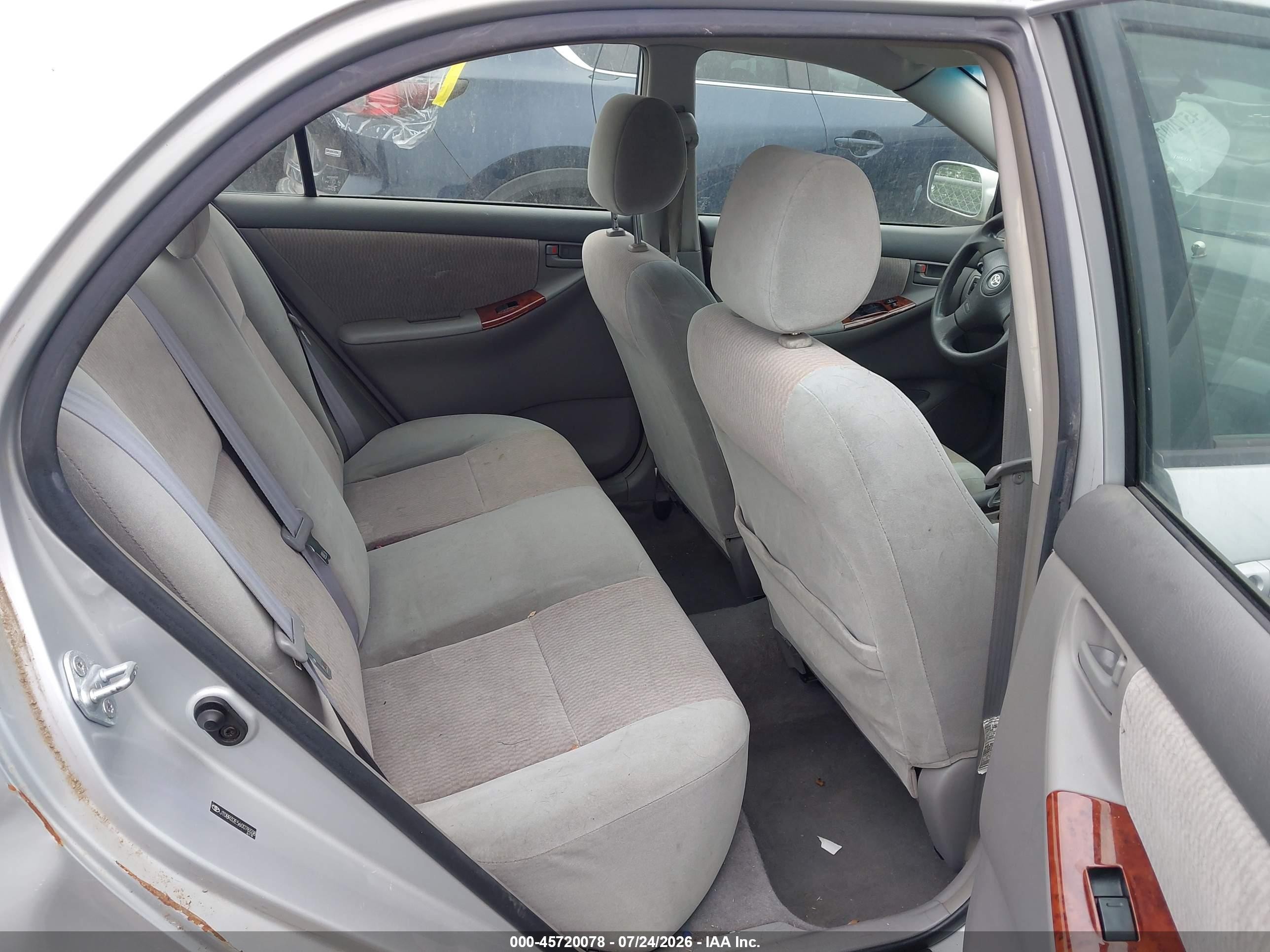 2006 Toyota Corolla Le Серебряный vin: JTDBR32E560078338