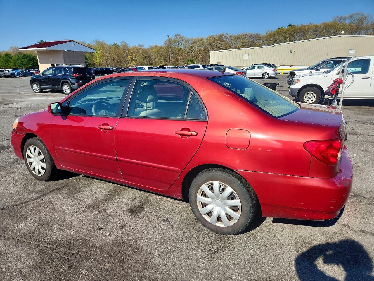 2007 Toyota Corolla Le Red vin: JTDBR32E570126874