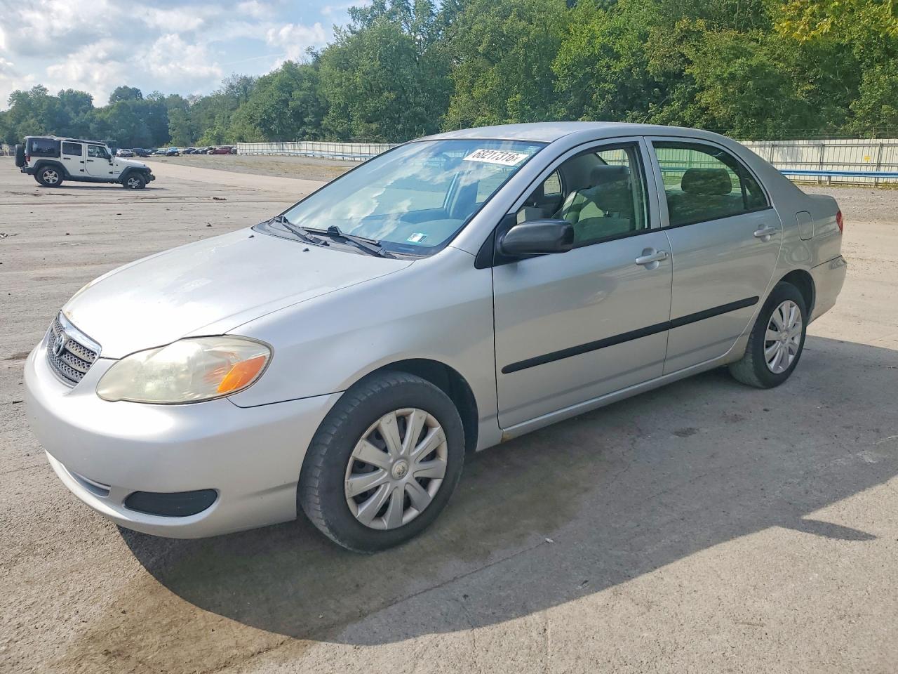 2007 Toyota Corolla Ce Серебряный vin: JTDBR32E570136935