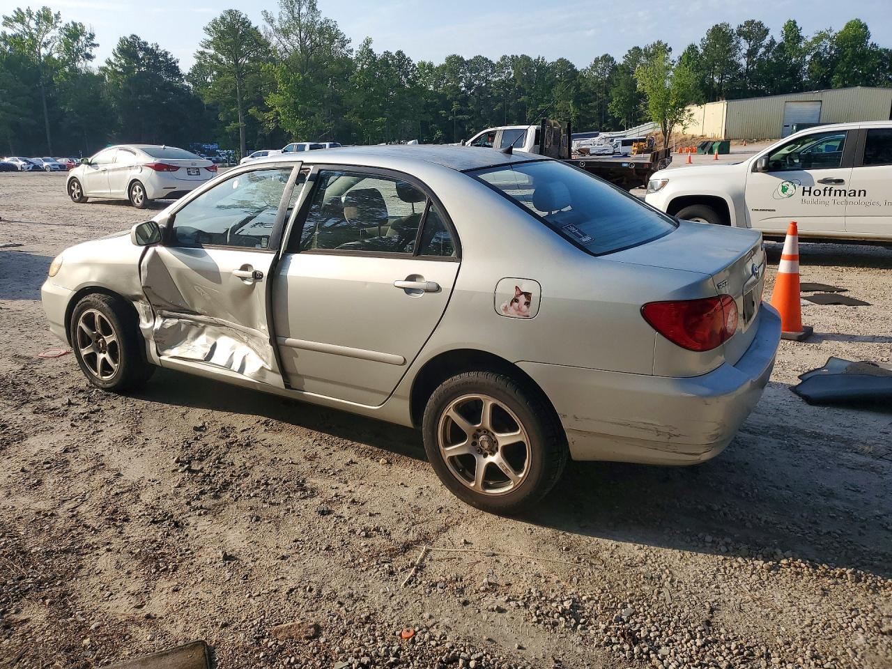 2003 Toyota Corolla Le Silver vin: JTDBR32E630007533