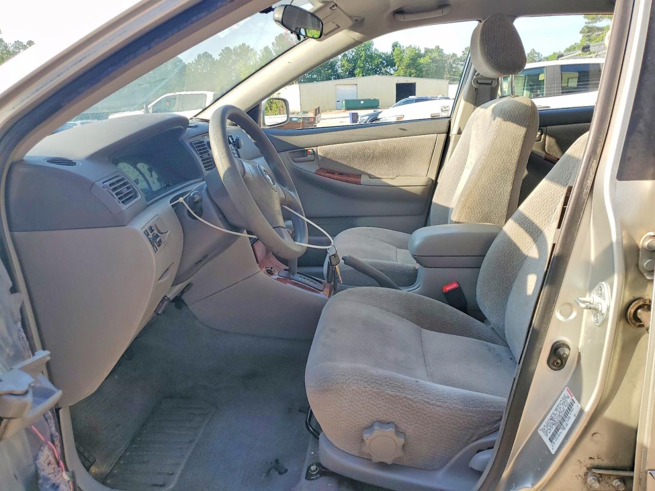 2003 Toyota Corolla Le Silver vin: JTDBR32E630007533
