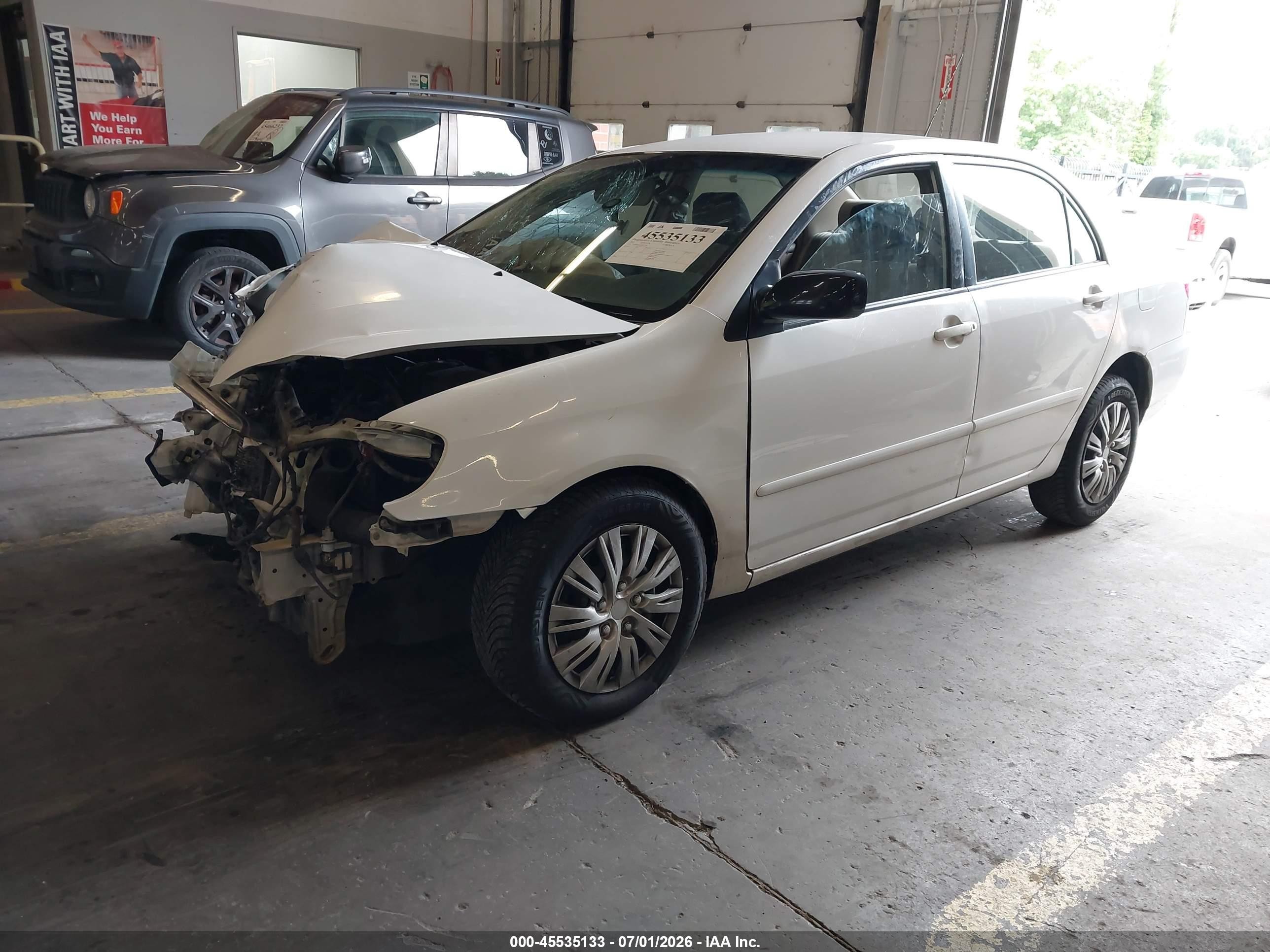 2003 Toyota Corolla Le White vin: JTDBR32E630013350