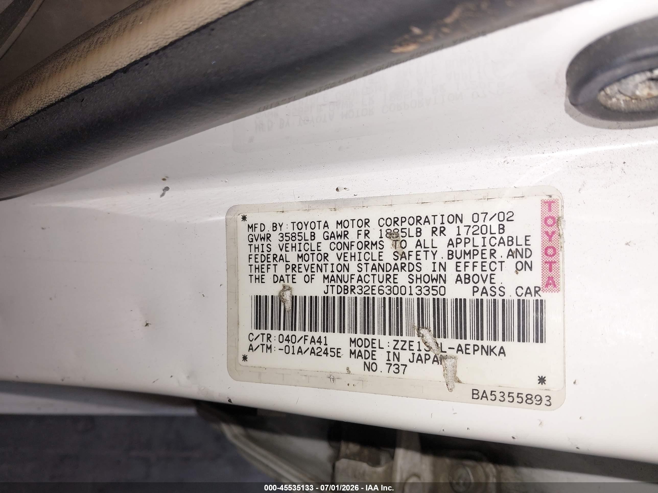 2003 Toyota Corolla Le White vin: JTDBR32E630013350