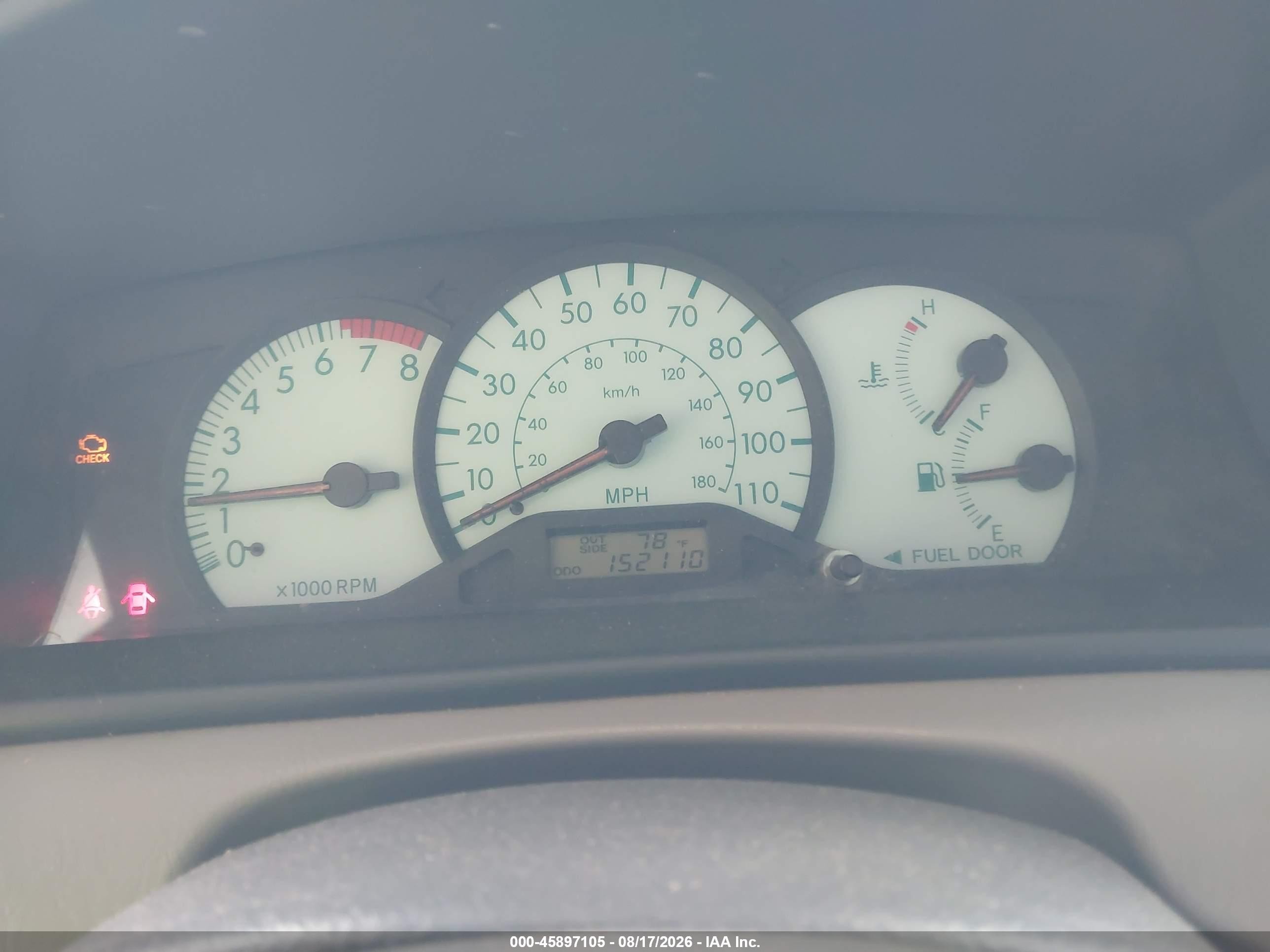 2003 Toyota Corolla Le Silver vin: JTDBR32E630013445