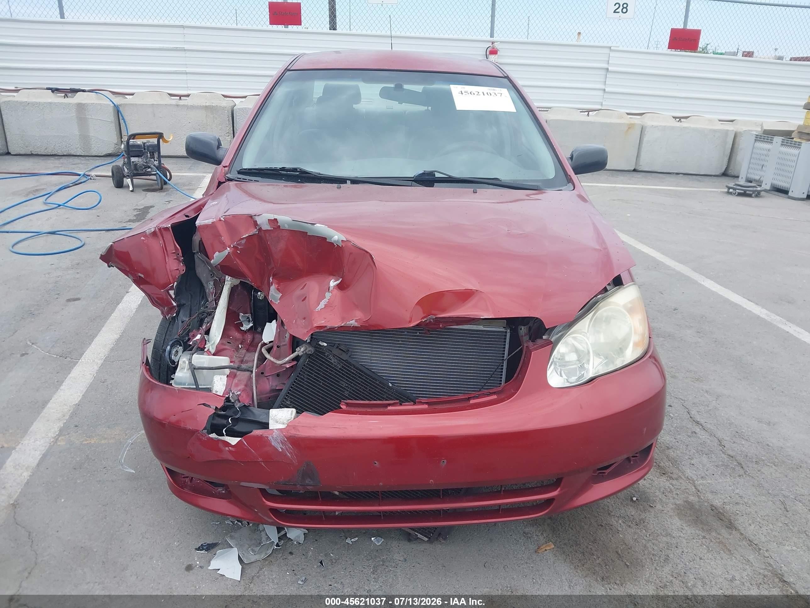 2003 Toyota Corolla Ce Red vin: JTDBR32E630047725