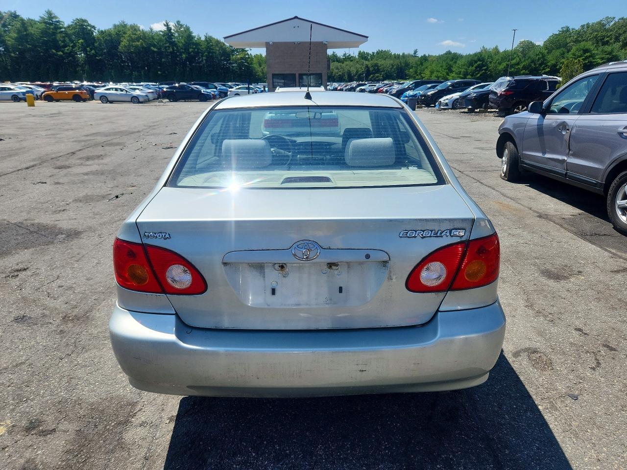 2003 Toyota Corolla Ce Серебряный vin: JTDBR32E630048342