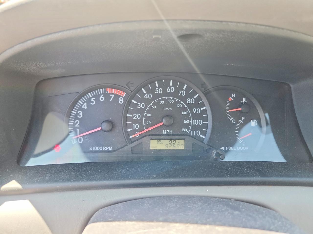2003 Toyota Corolla Ce Серебряный vin: JTDBR32E630048342
