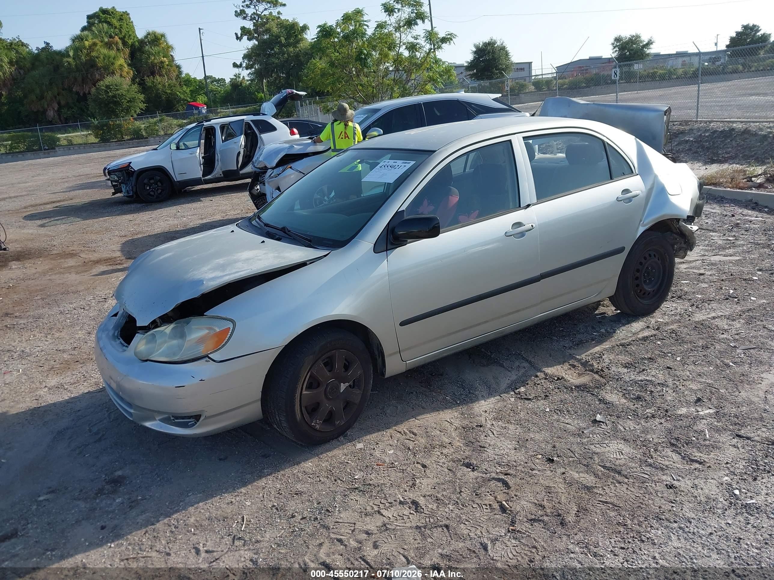 2003 Toyota Corolla Ce Серебряный vin: JTDBR32E632001798