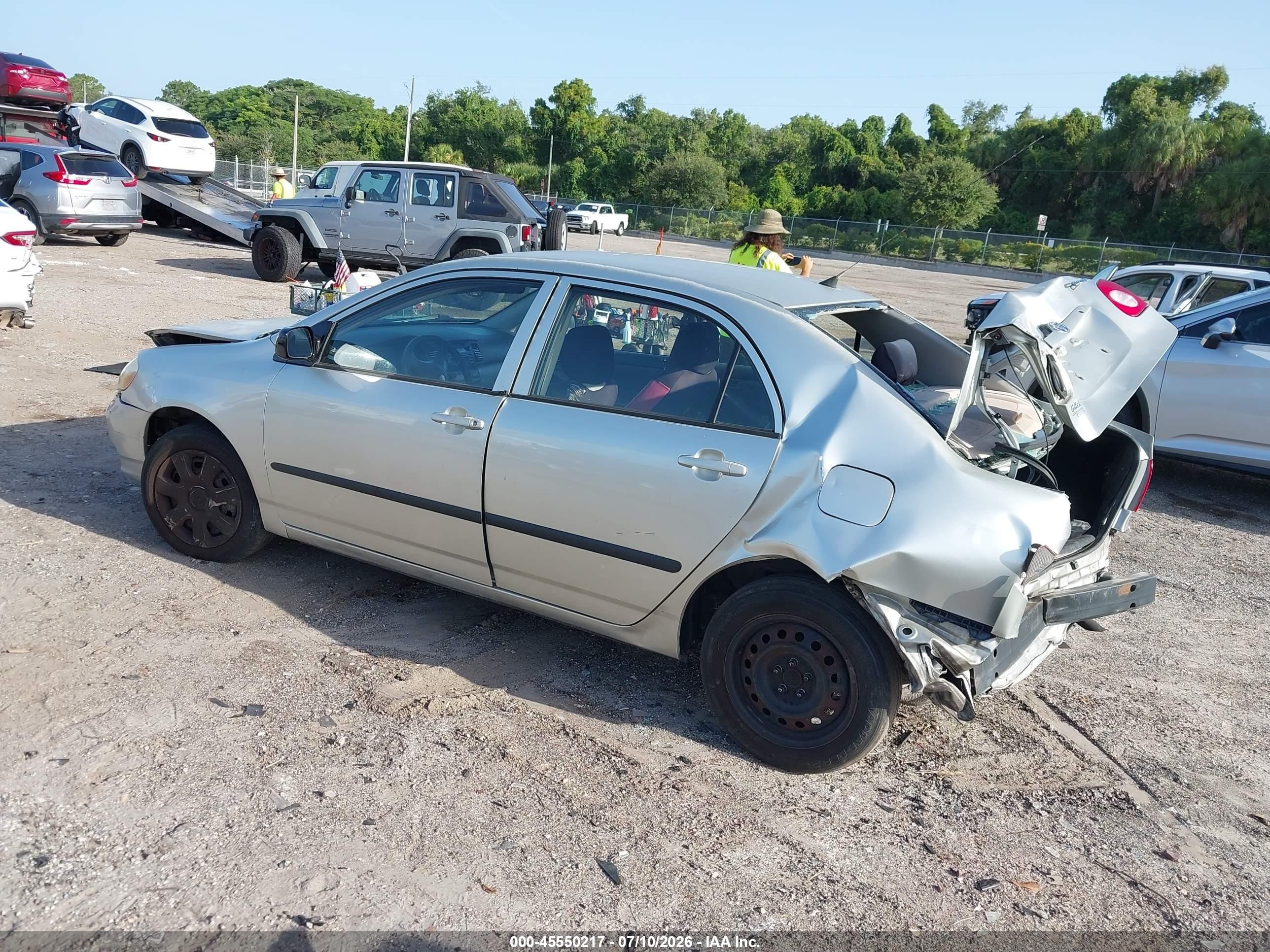2003 Toyota Corolla Ce Серебряный vin: JTDBR32E632001798