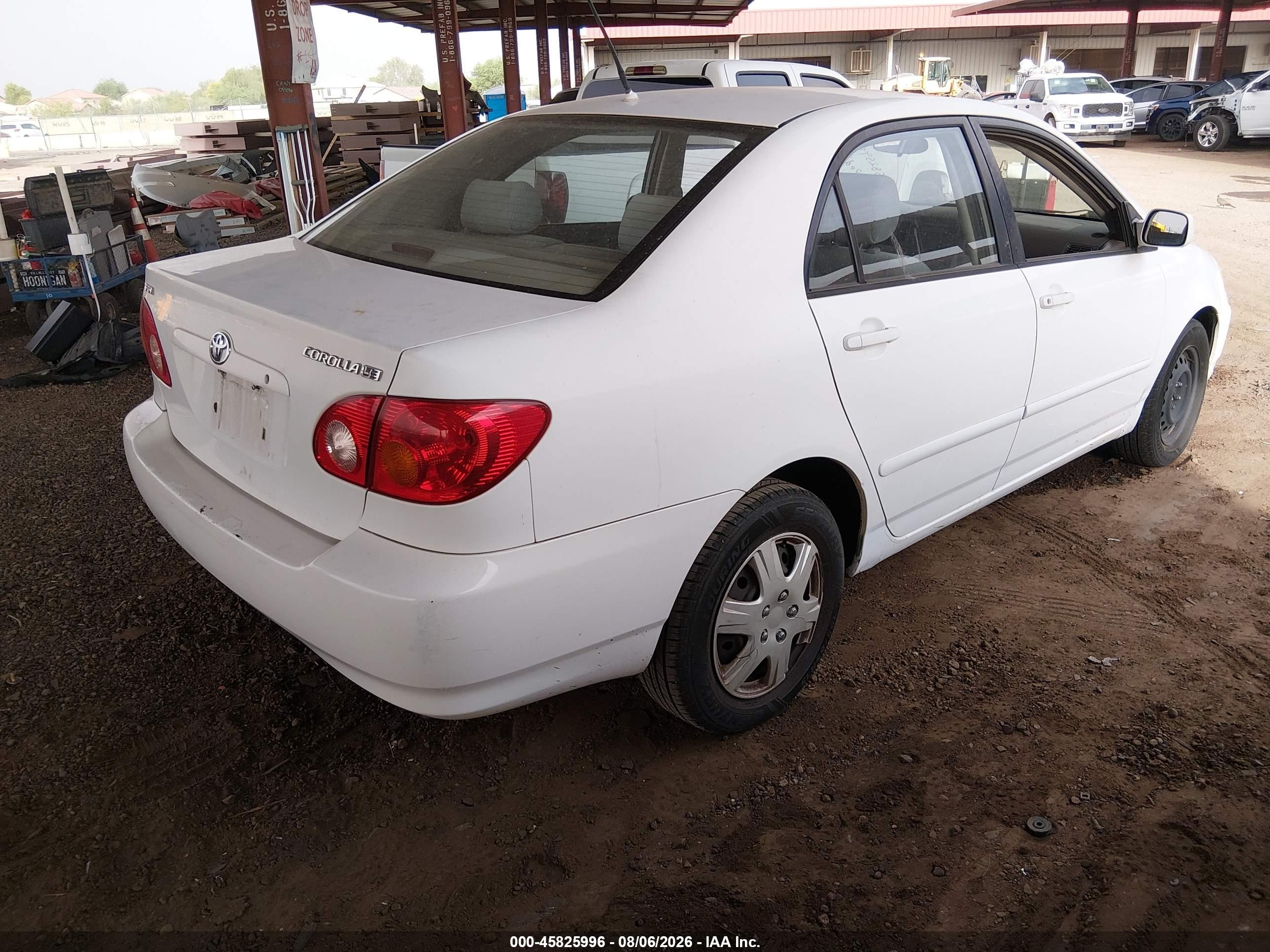 2003 Toyota Corolla Le White vin: JTDBR32E632012333
