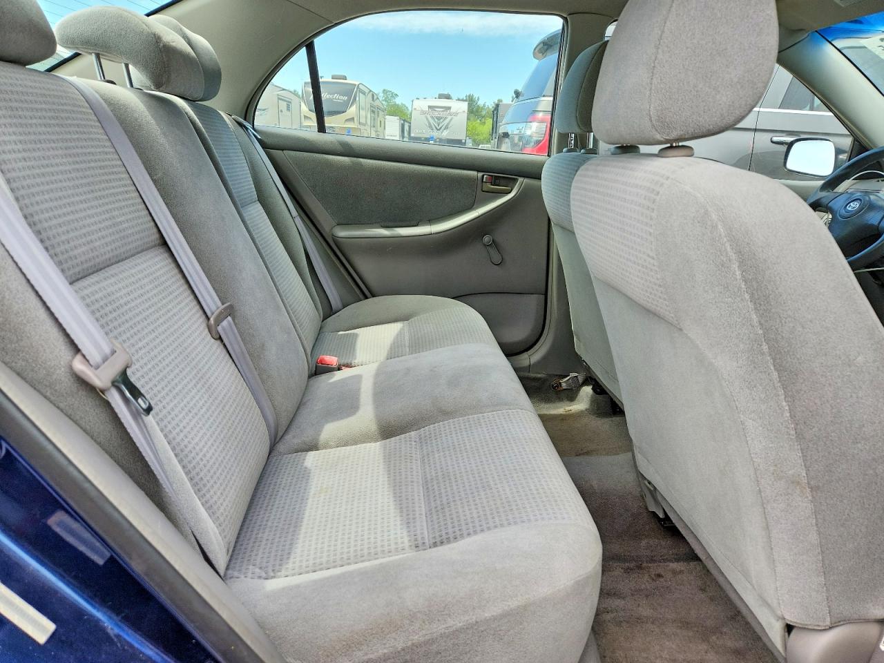 2005 Toyota Corolla Ce Blue vin: JTDBR32E652059705