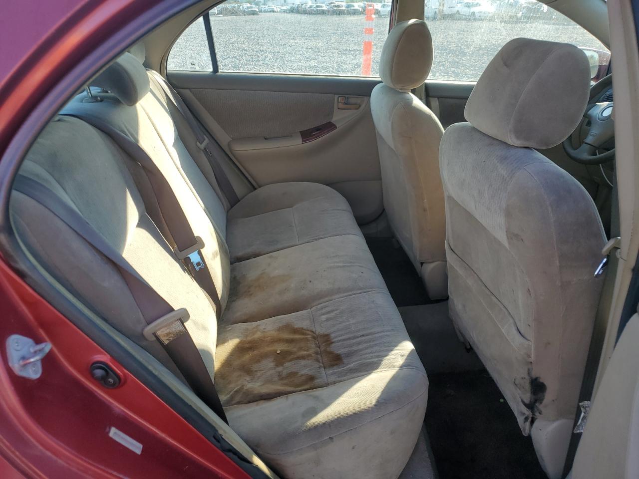 2005 Toyota Corolla Ce Red vin: JTDBR32E652059865
