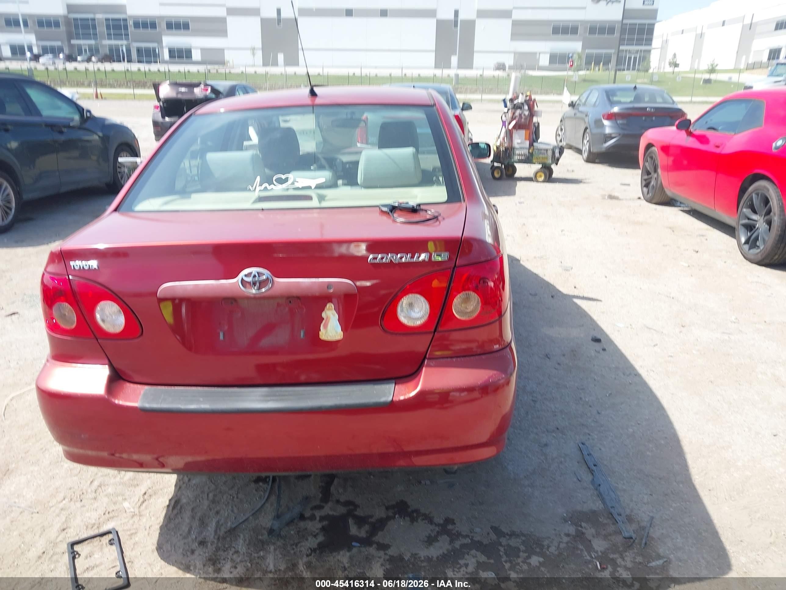 2006 Toyota Corolla Le Red vin: JTDBR32E660059040