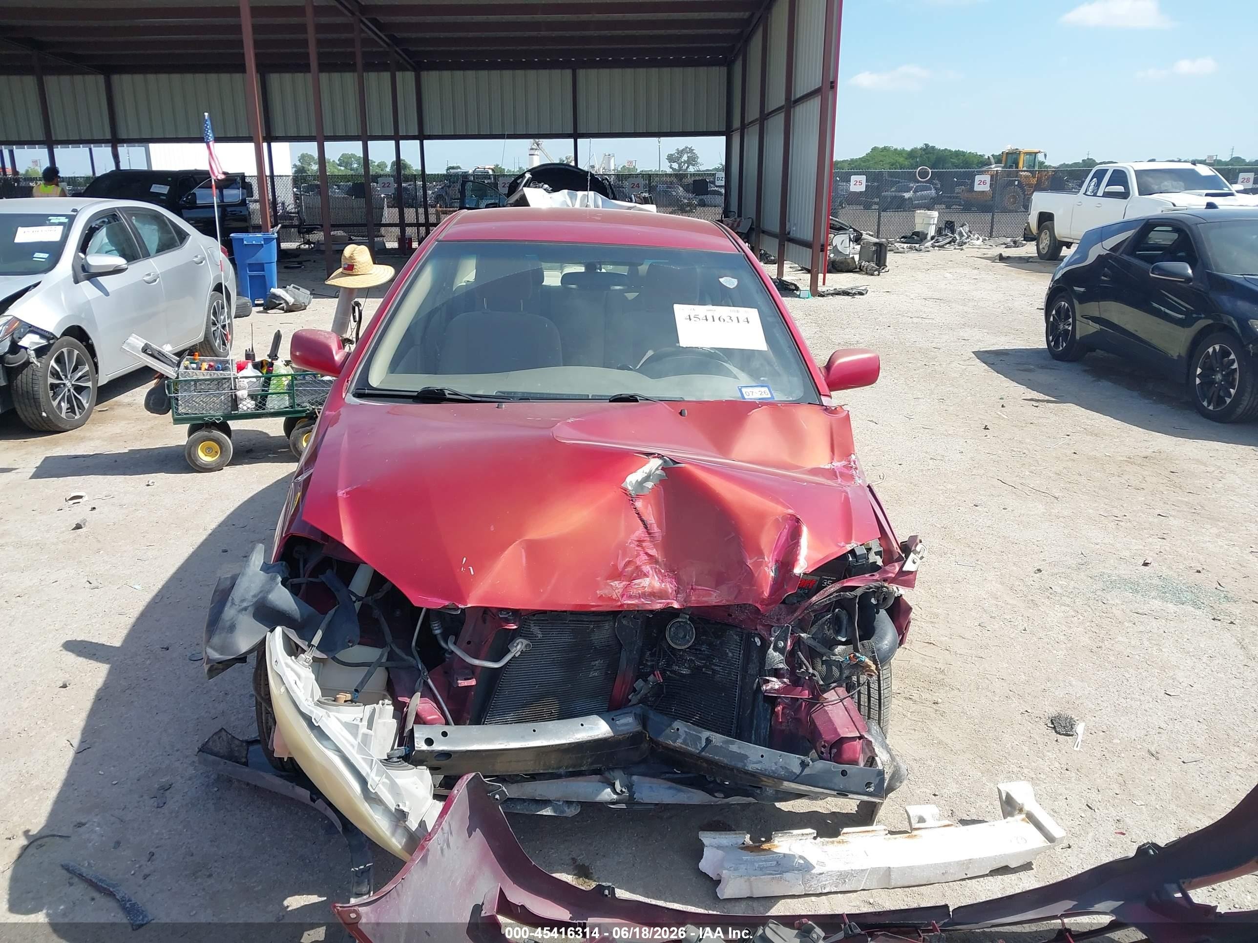 2006 Toyota Corolla Le Red vin: JTDBR32E660059040