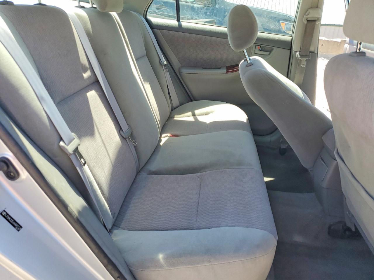 2006 Toyota Corolla Le Silver vin: JTDBR32E660093124