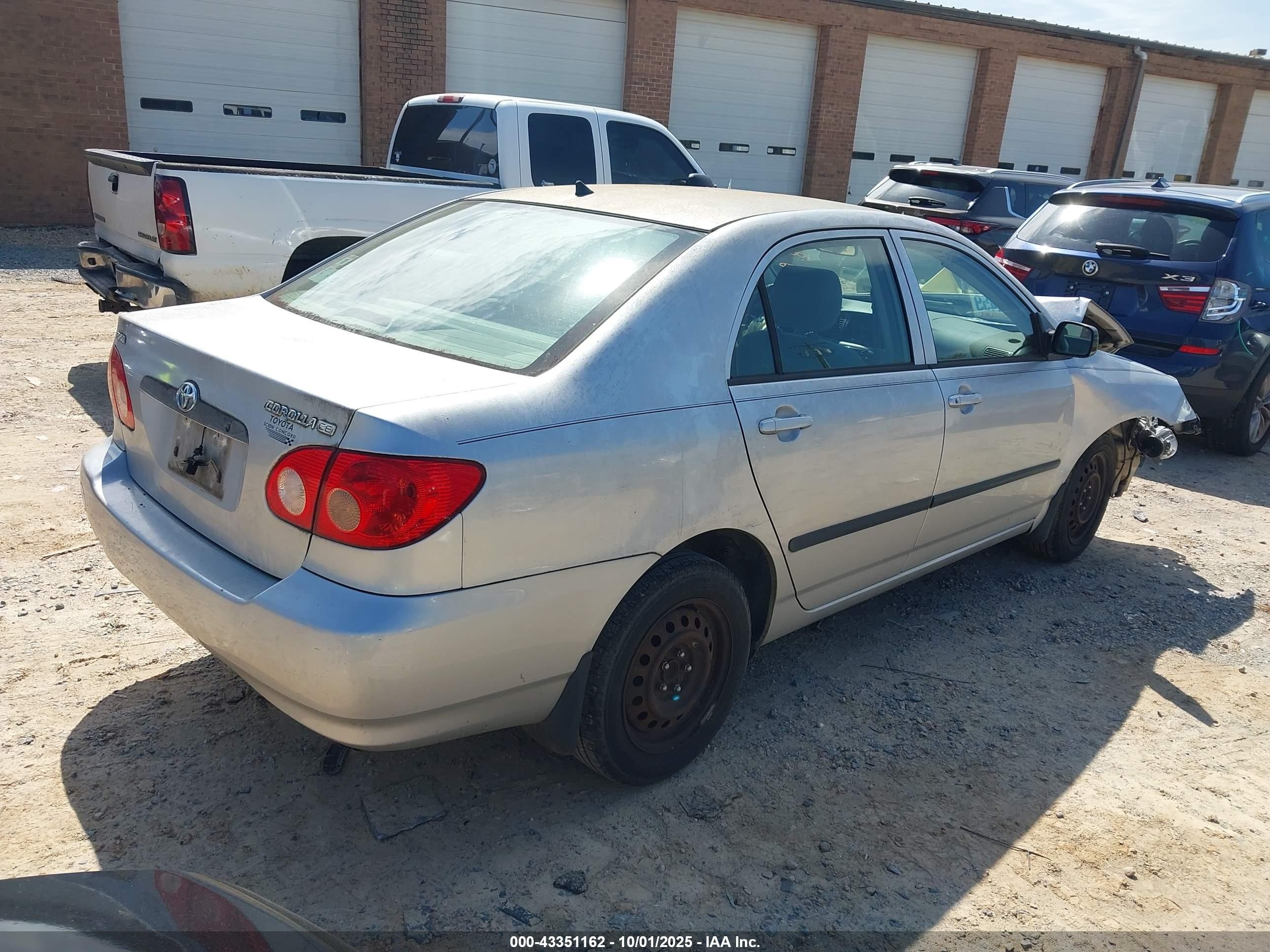 2007 Toyota Corolla Ce Серебряный vin: JTDBR32E670100414
