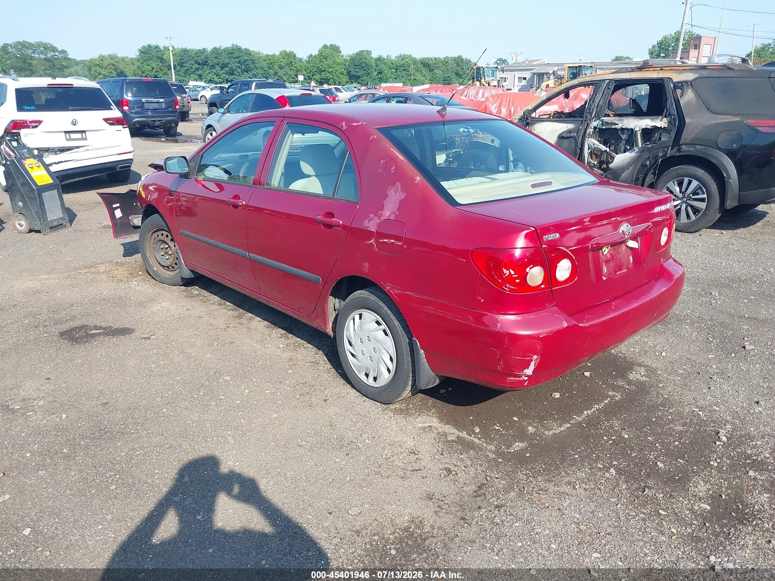 2007 Toyota Corolla Ce Red vin: JTDBR32E670107783
