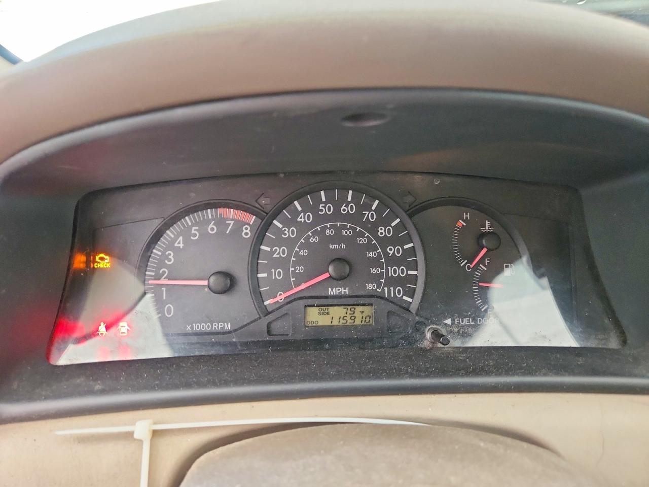 2007 Toyota Corolla Ce White vin: JTDBR32E670109937