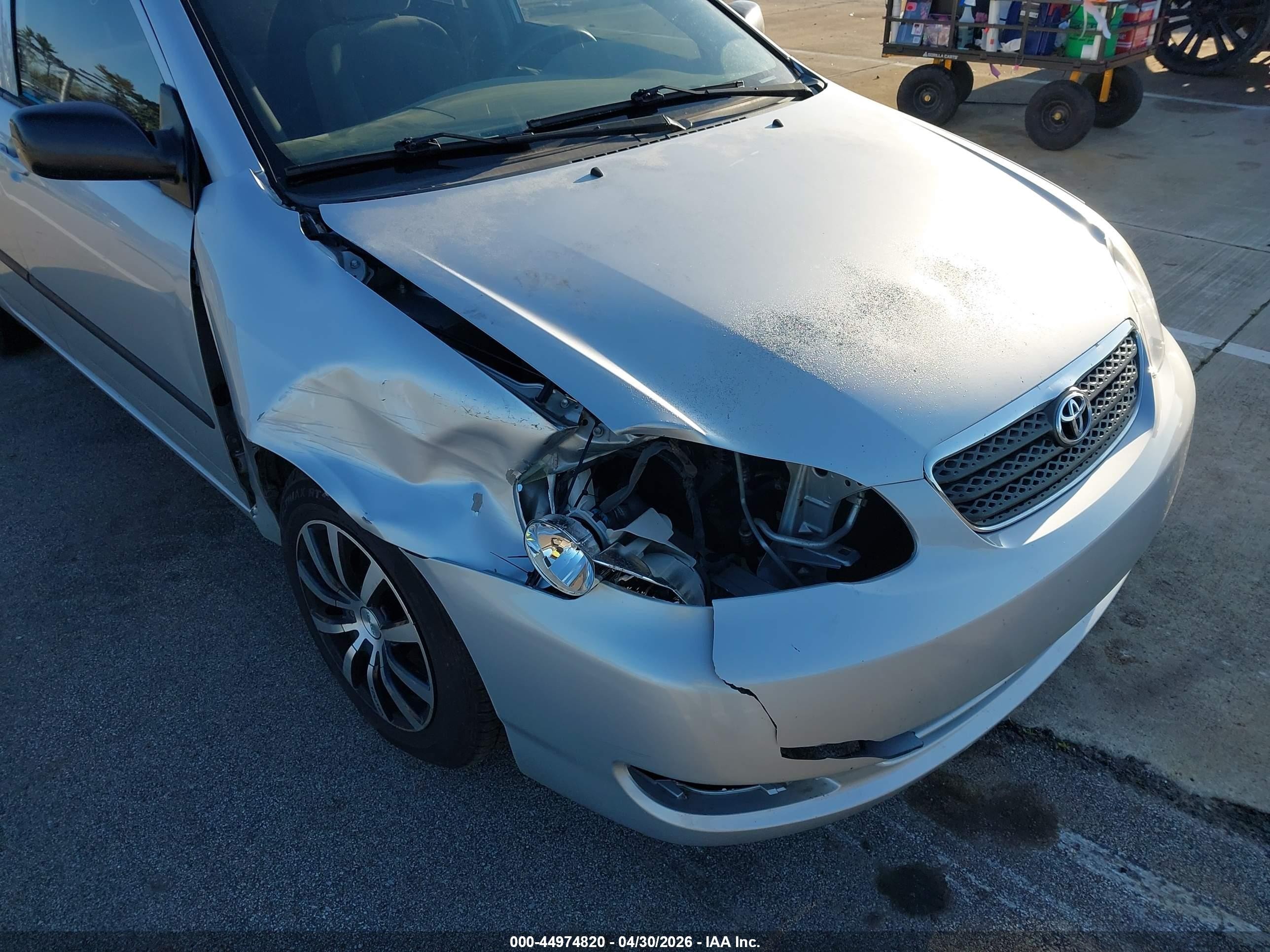 2007 Toyota Corolla Ce Silver vin: JTDBR32E670116709
