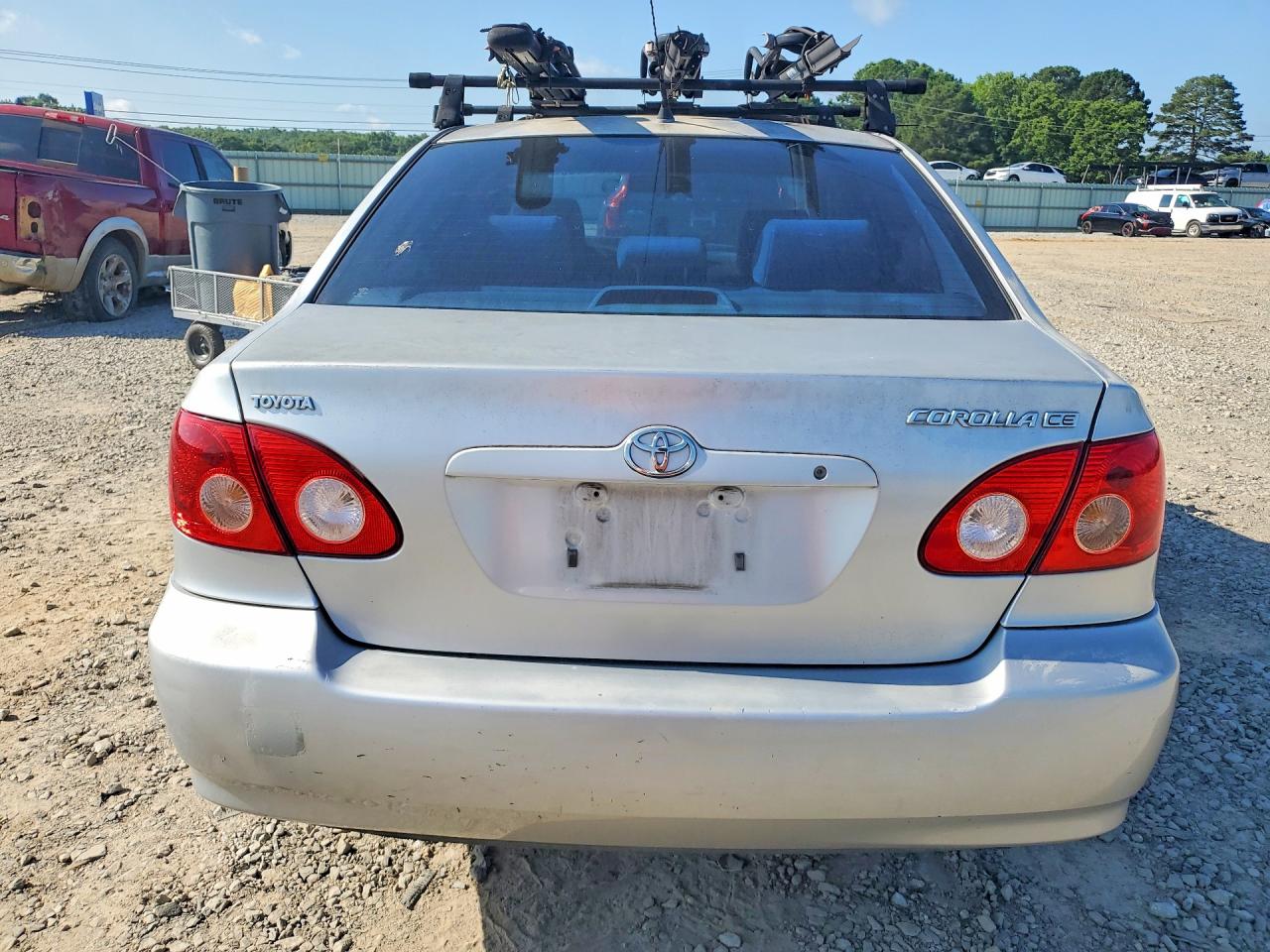 2007 Toyota Corolla Ce Серебряный vin: JTDBR32E670123319