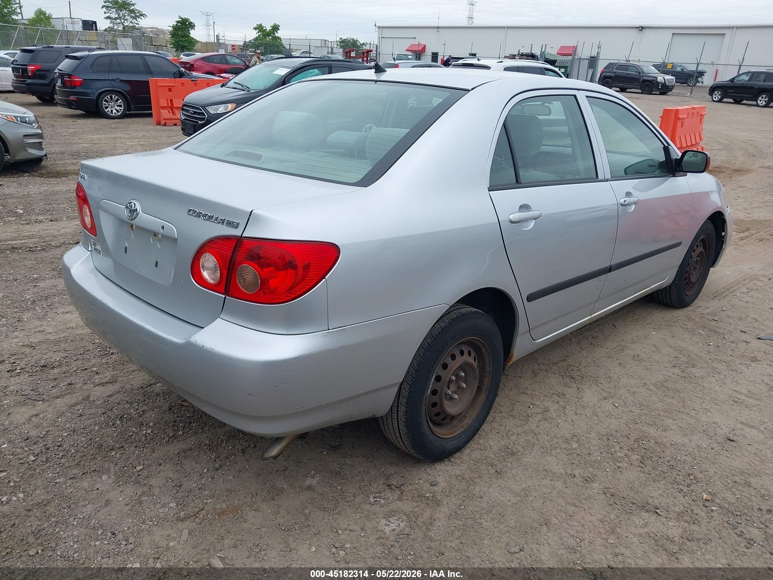 2007 Toyota Corolla Ce Silver vin: JTDBR32E670127533