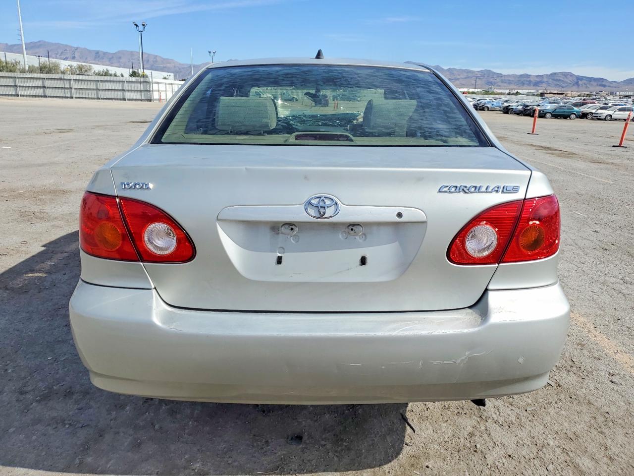 2003 Toyota Corolla Le Silver vin: JTDBR32E730006357