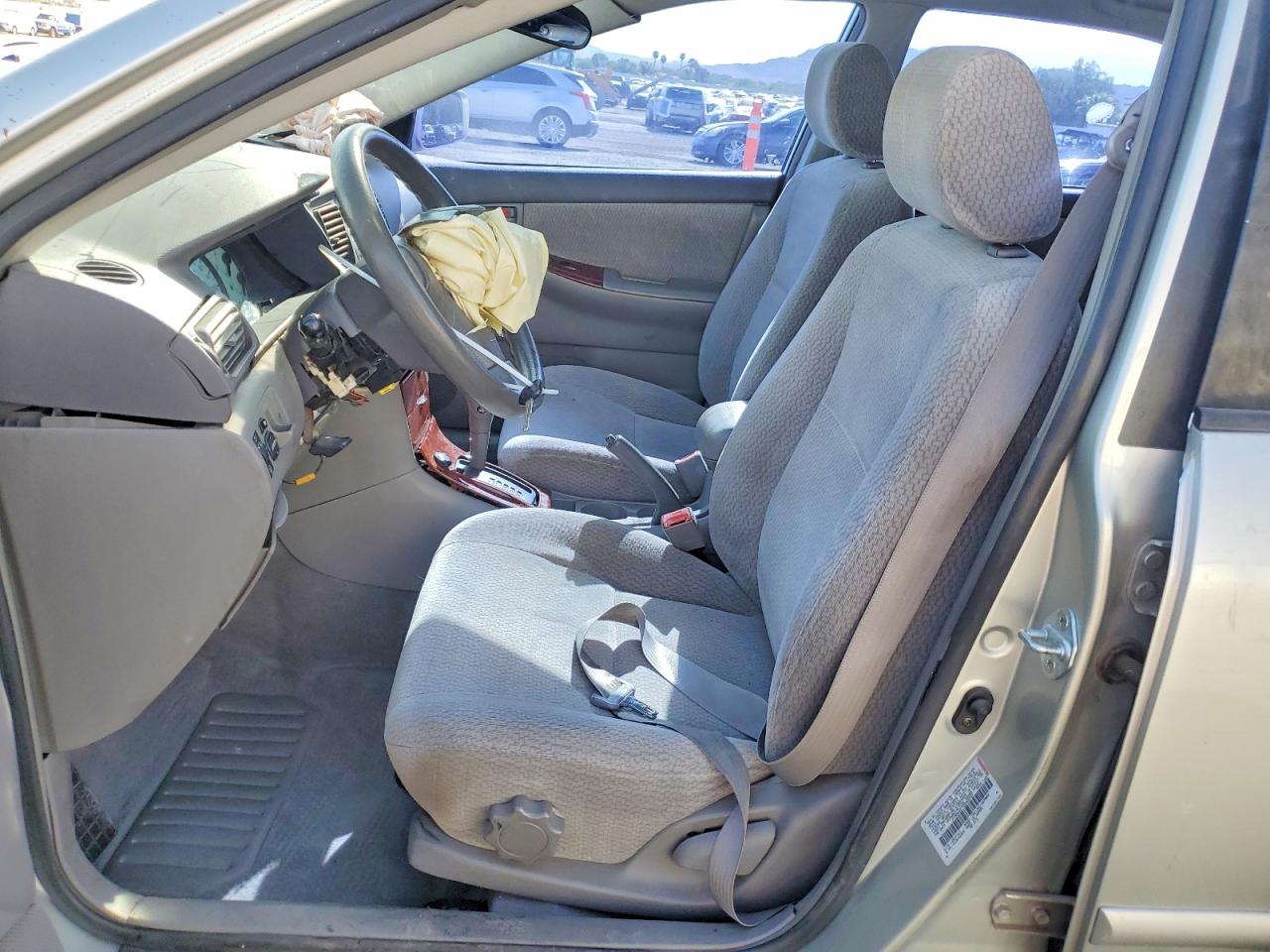 2003 Toyota Corolla Le Silver vin: JTDBR32E730006357
