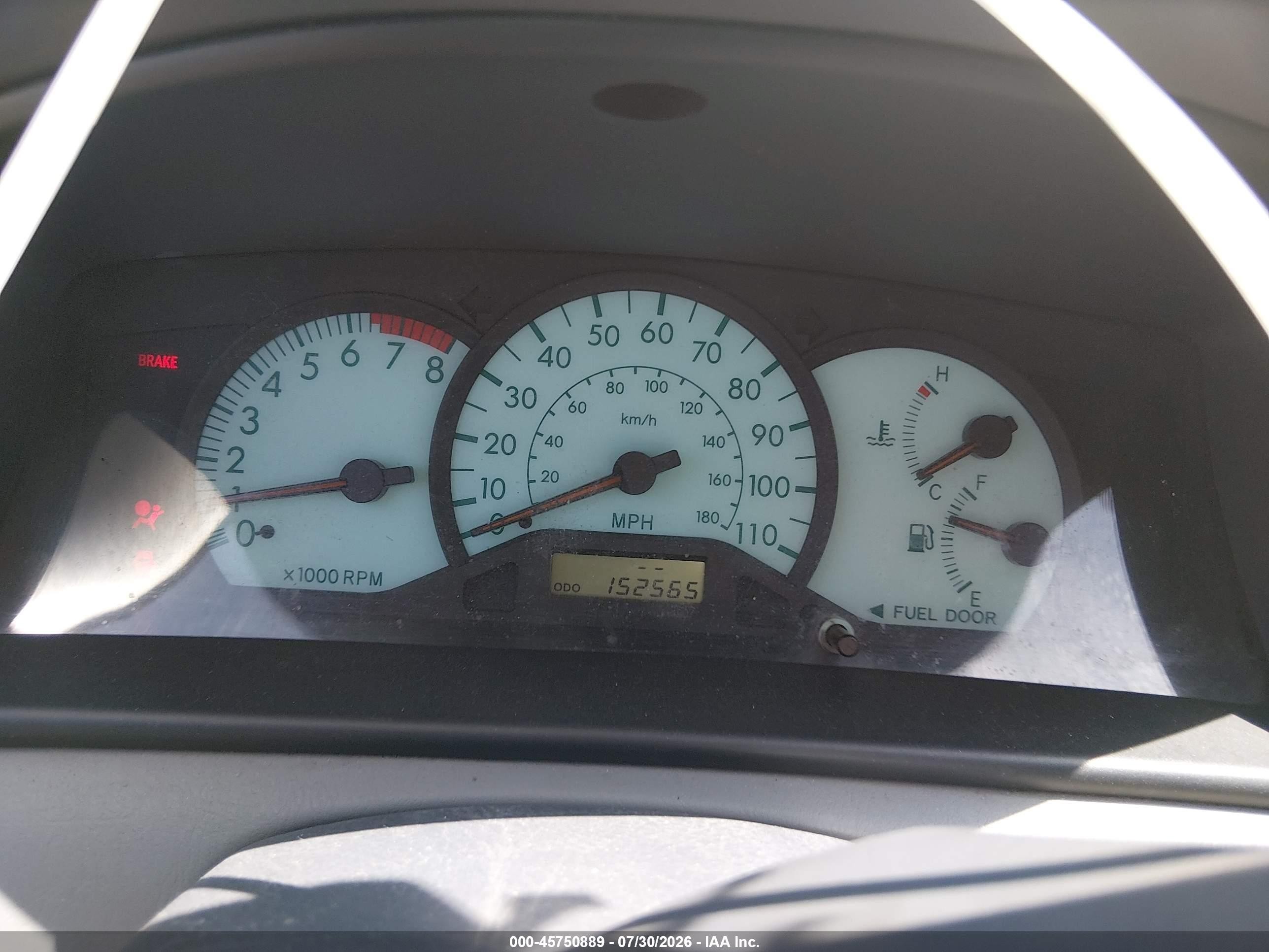 2003 Toyota Corolla Le Silver vin: JTDBR32E730007427