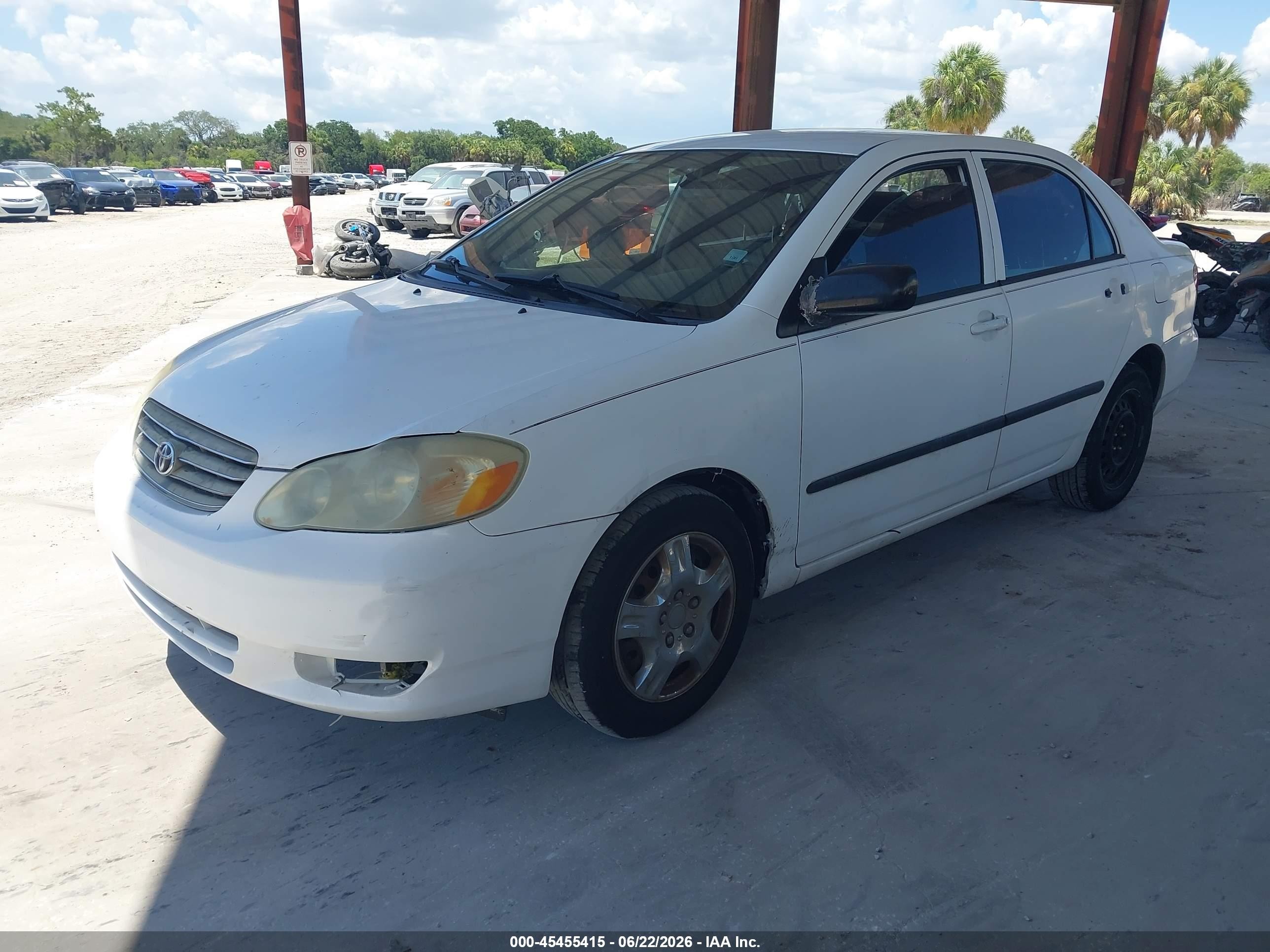 2003 Toyota Corolla Ce White vin: JTDBR32E730012384