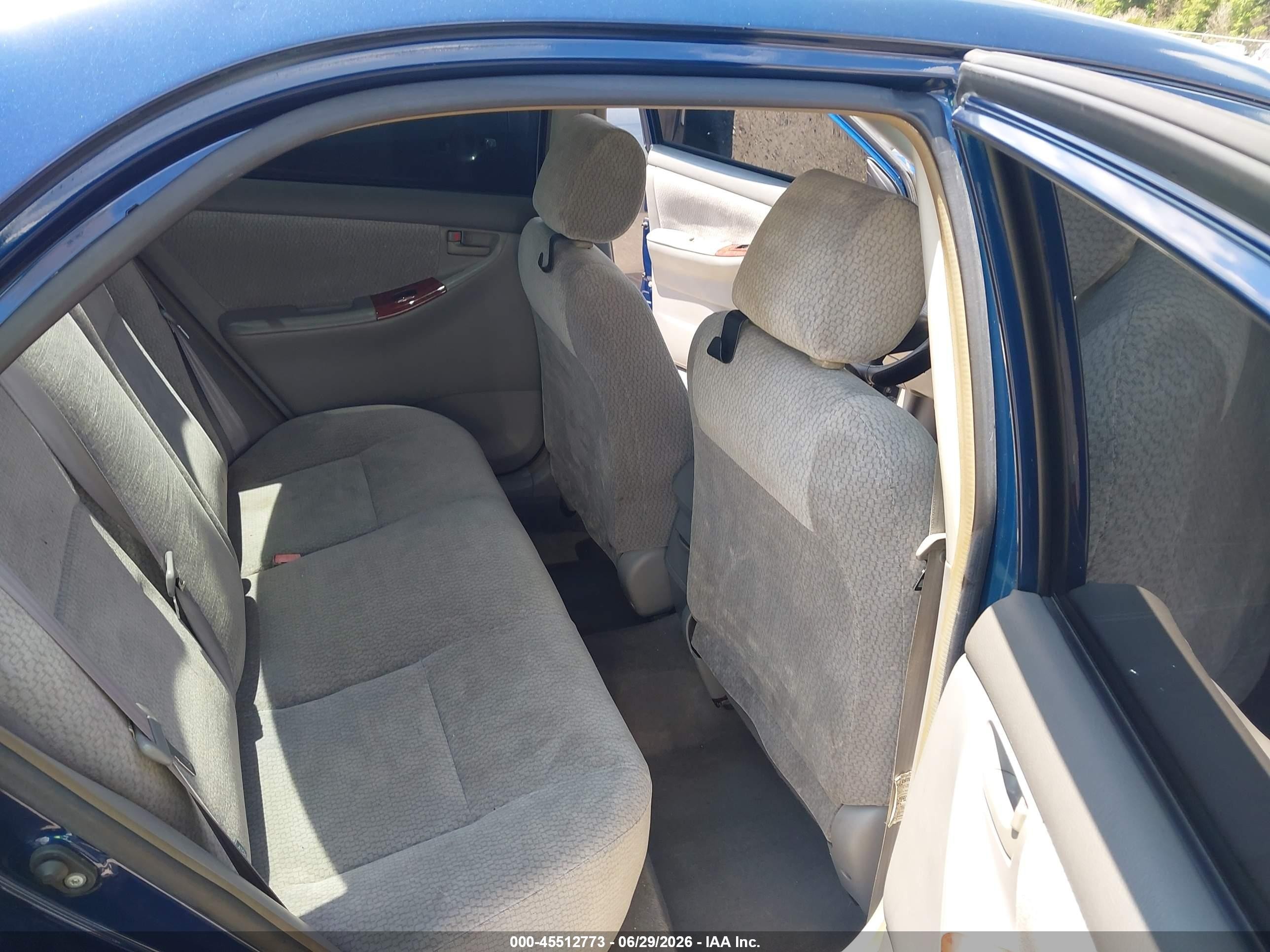 2003 Toyota Corolla Le Синий vin: JTDBR32E730034661