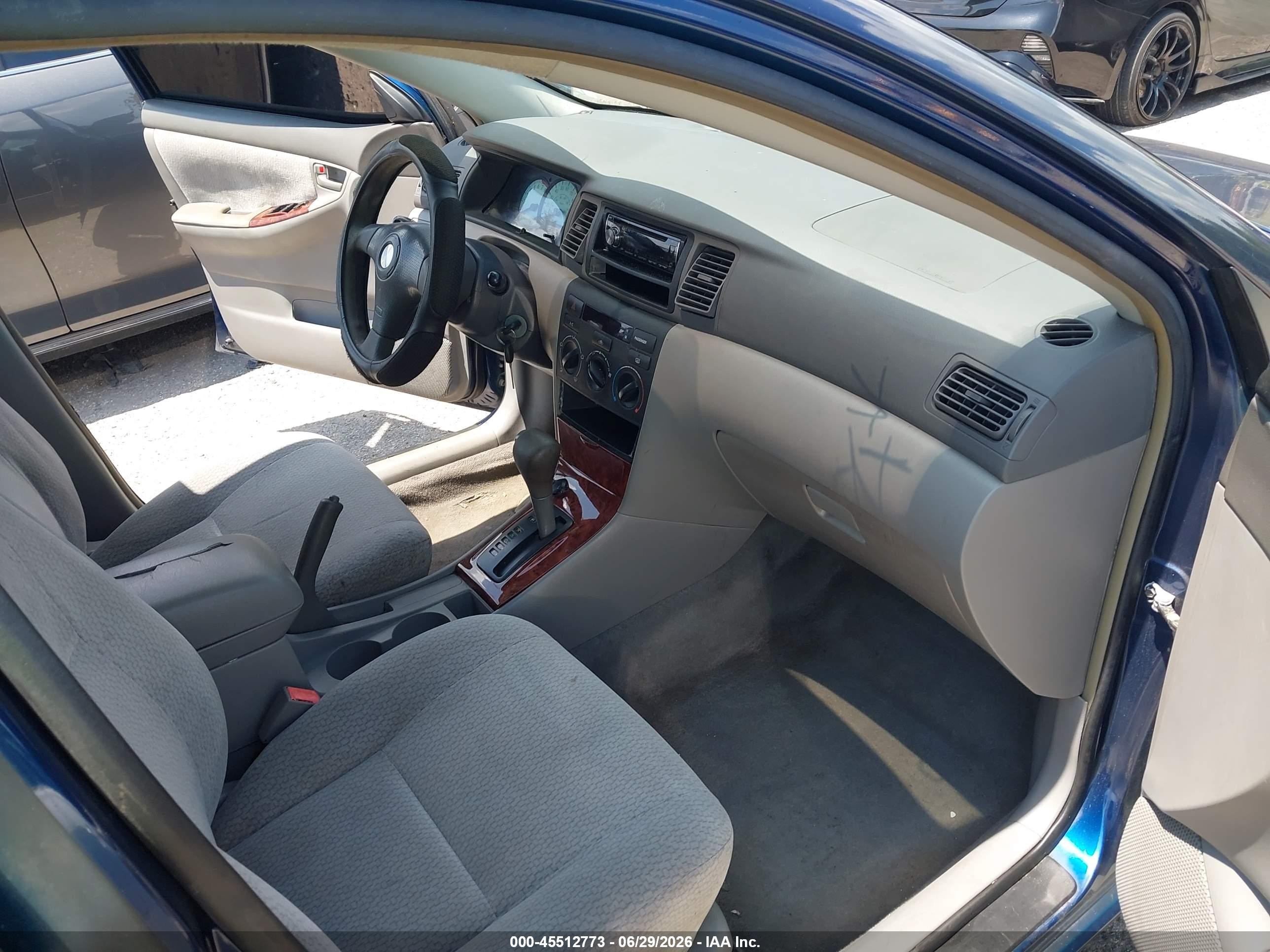2003 Toyota Corolla Le Синий vin: JTDBR32E730034661