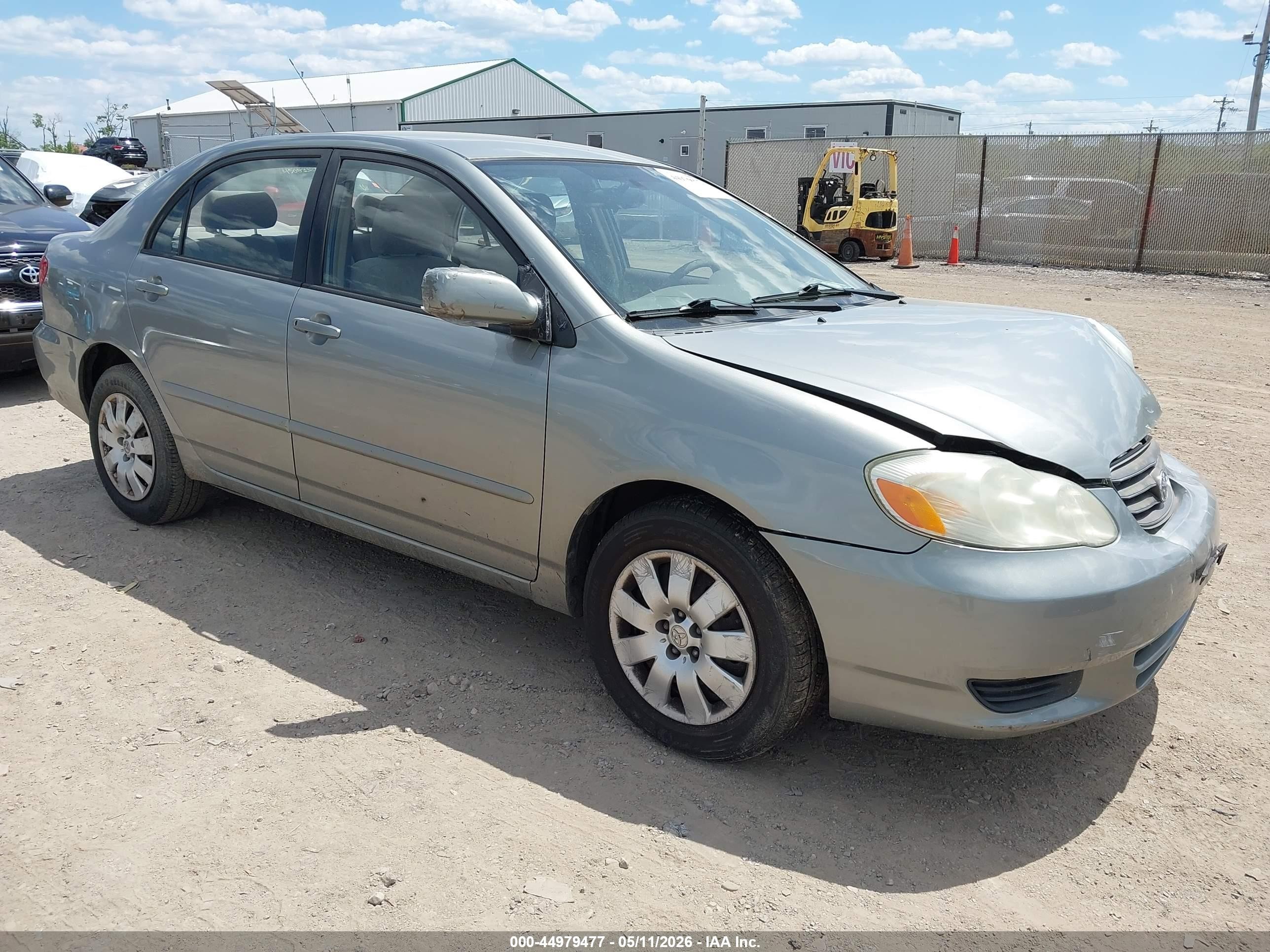 2003 Toyota Corolla Le Gray vin: JTDBR32E730038645