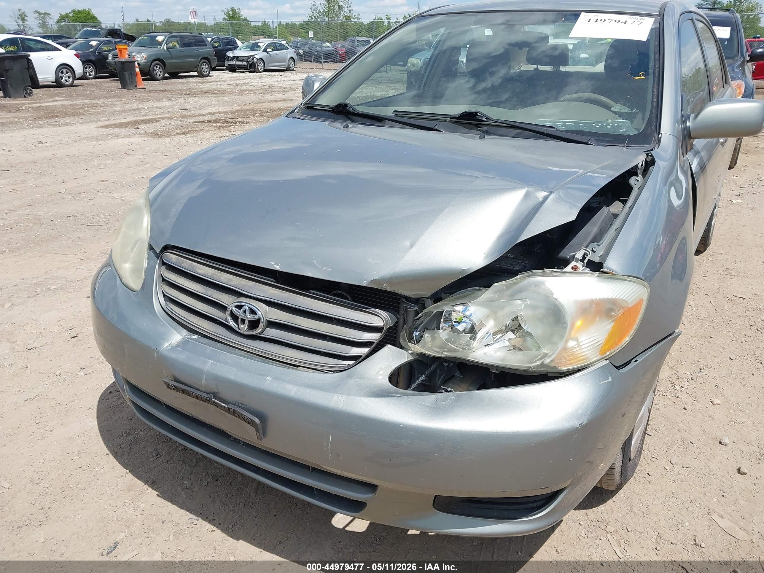 2003 Toyota Corolla Le Gray vin: JTDBR32E730038645