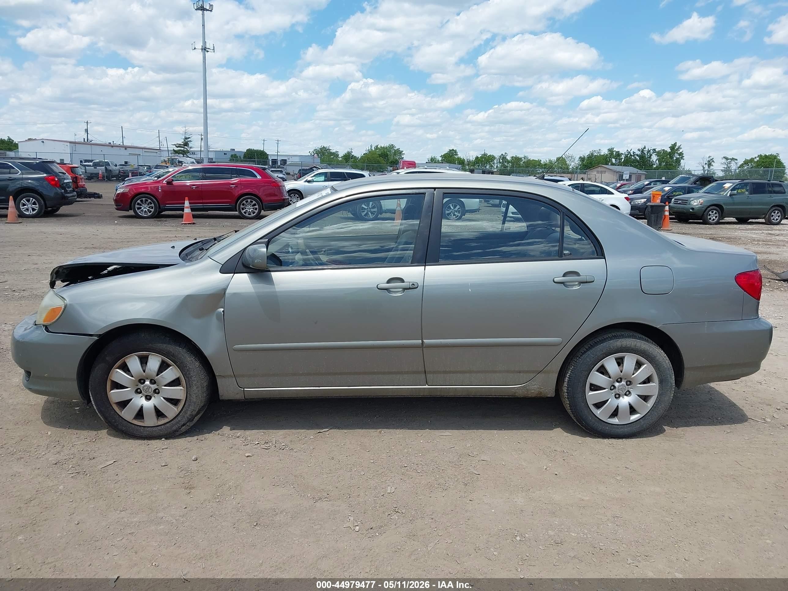 2003 Toyota Corolla Le Gray vin: JTDBR32E730038645