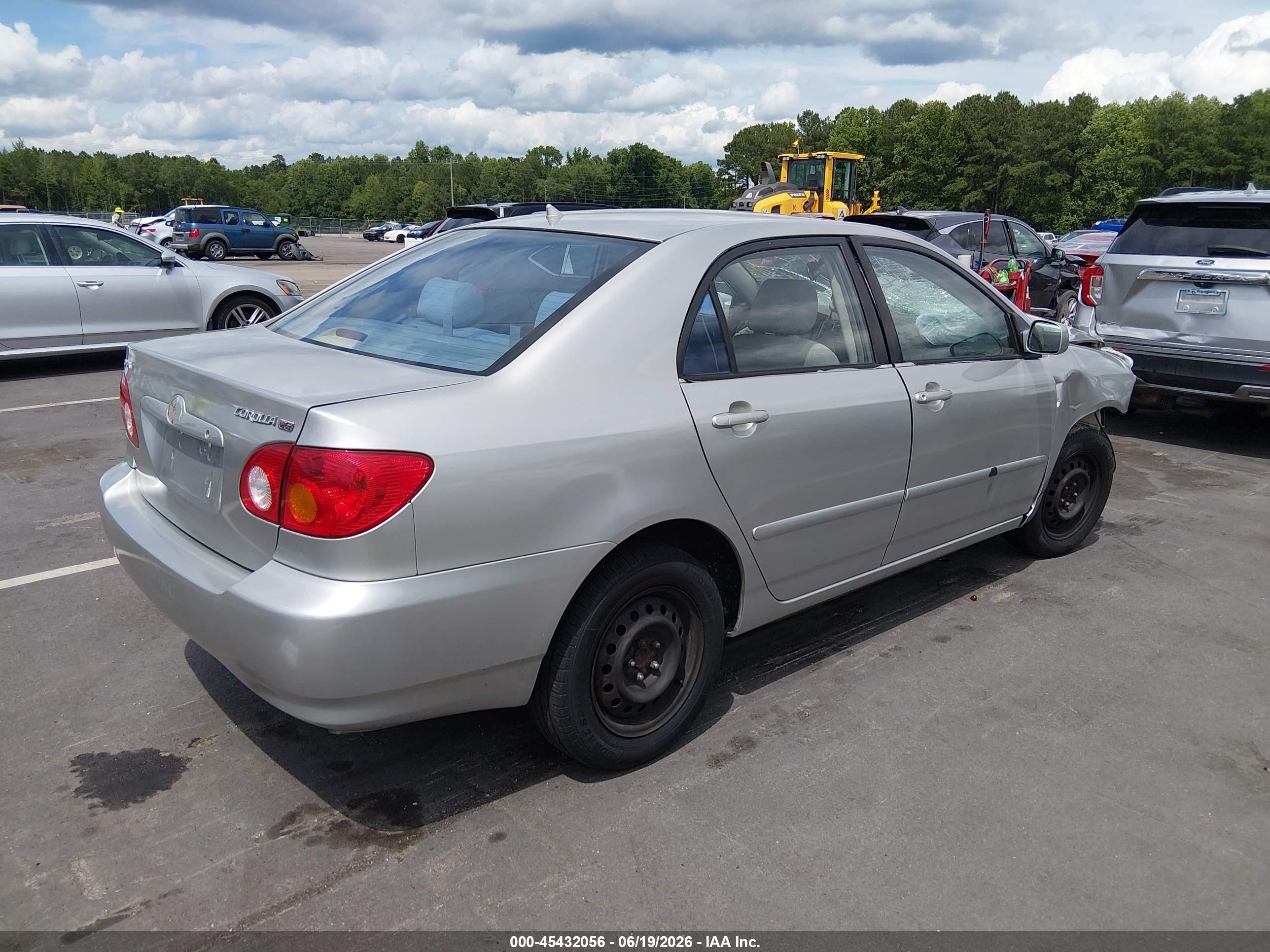 2004 Toyota Corolla Le Серебряный vin: JTDBR32E742031975