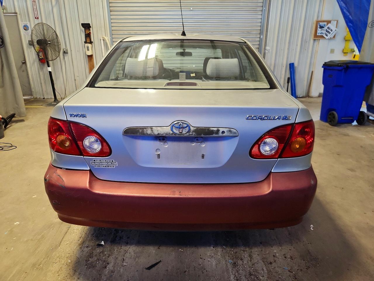 2004 Toyota Corolla Ce Silver vin: JTDBR32E742033855