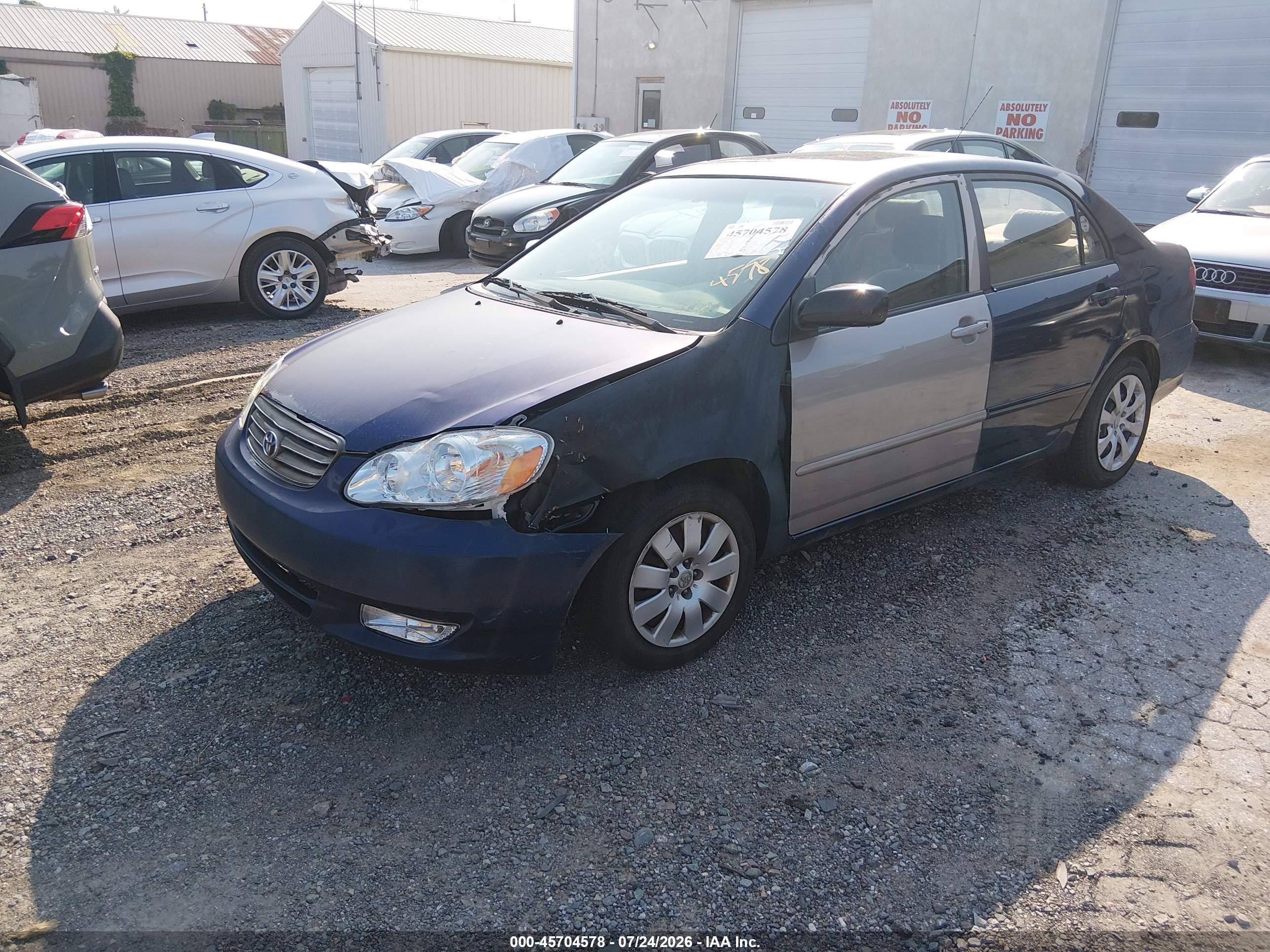 2004 Toyota Corolla Le Blue vin: JTDBR32E742033919