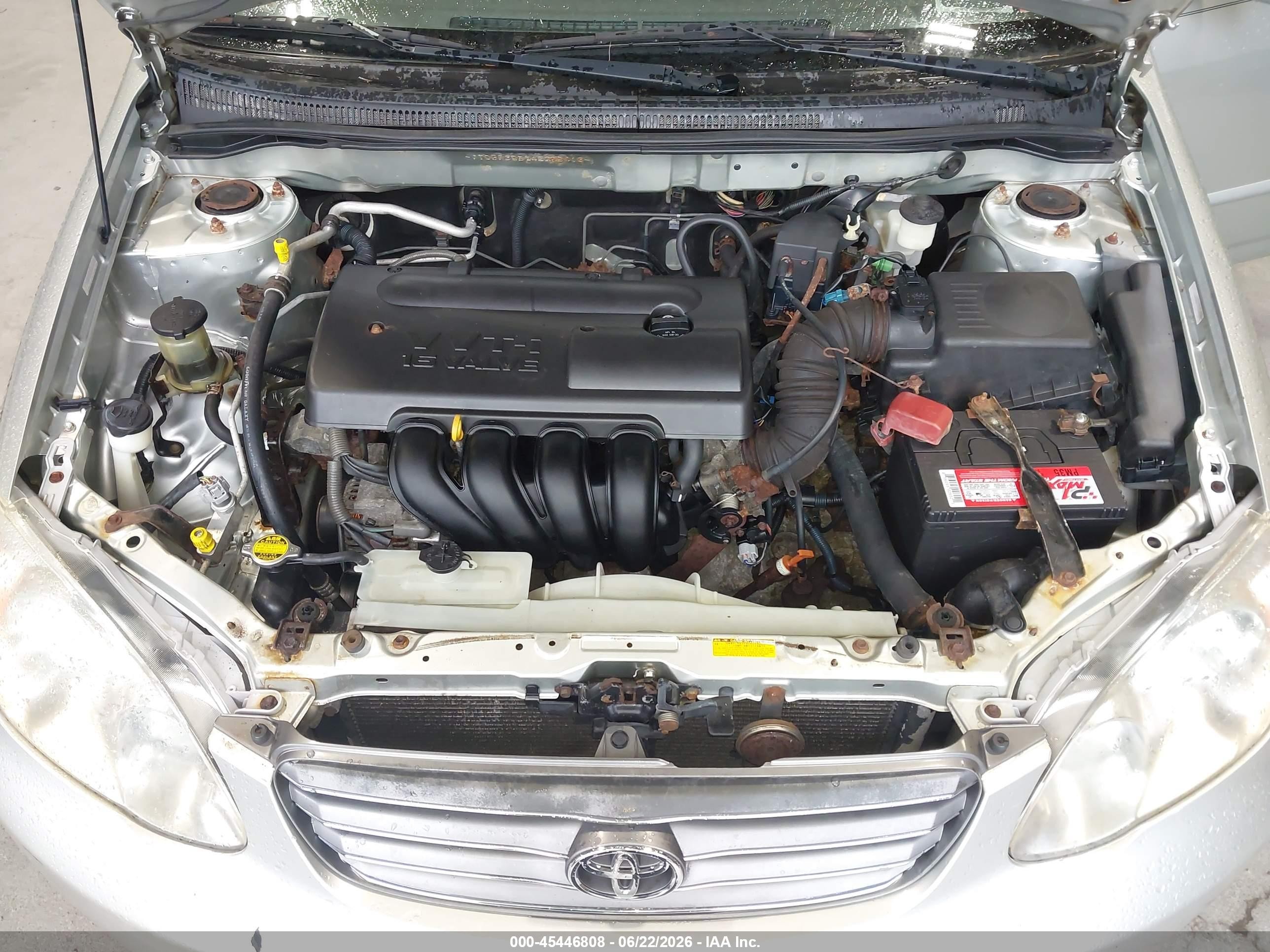 2004 Toyota Corolla Le Silver vin: JTDBR32E742035413