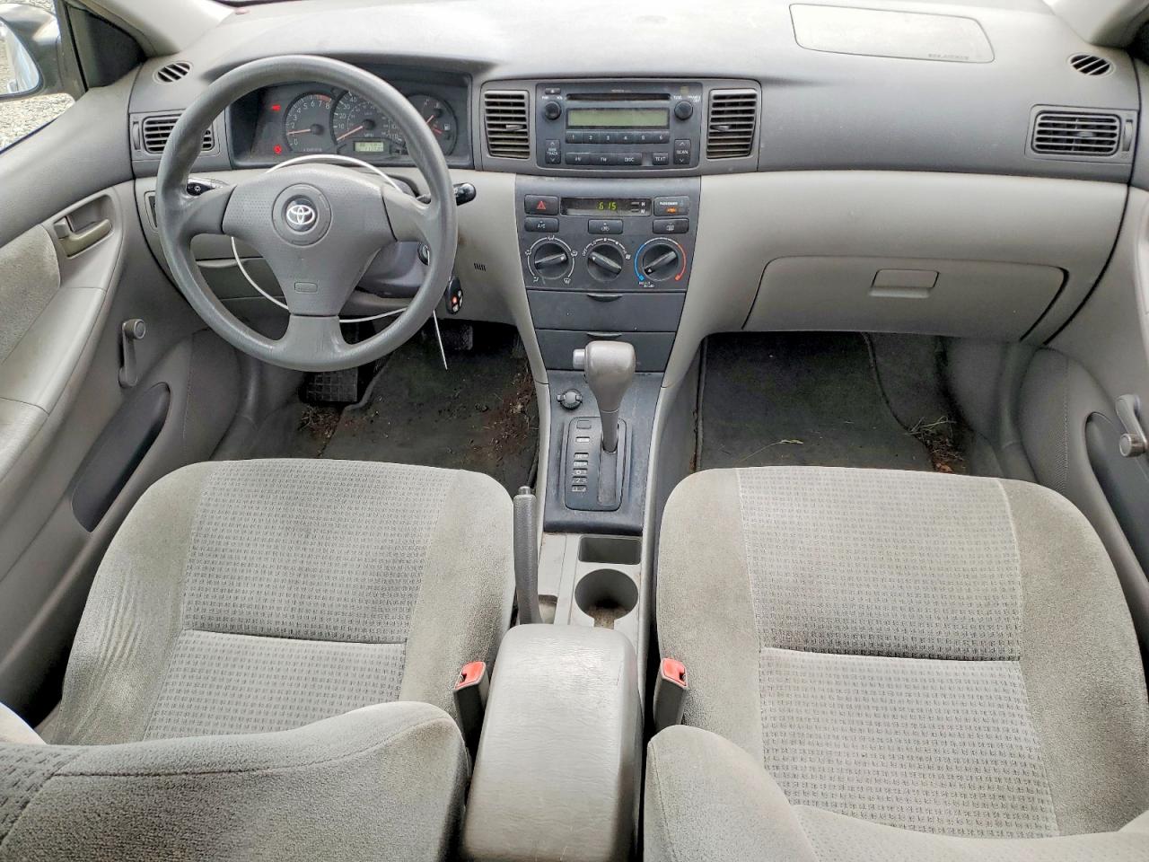 2005 Toyota Corolla Ce Silver vin: JTDBR32E750054508