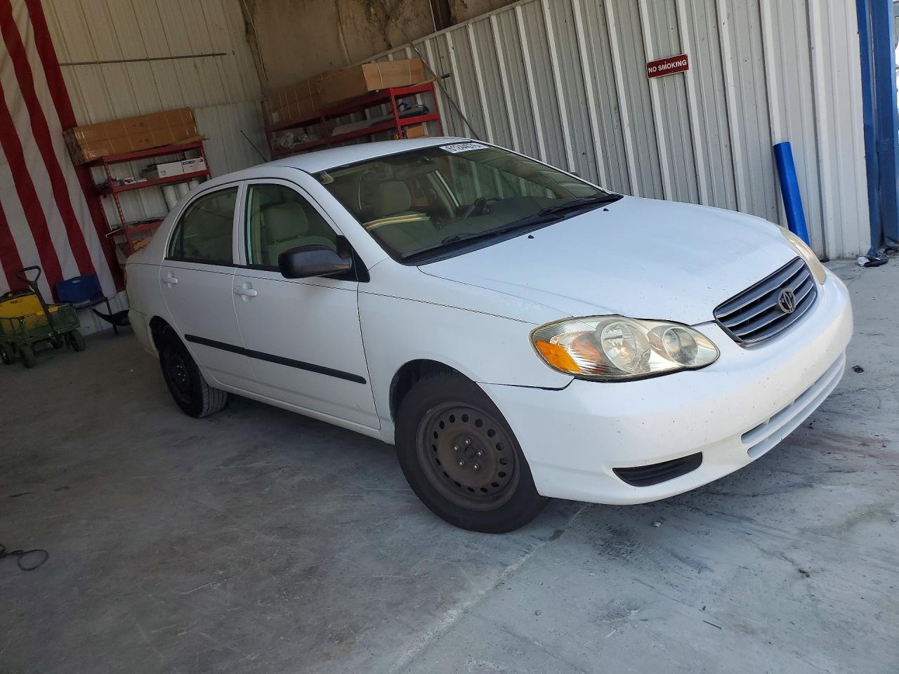 2005 Toyota Corolla Ce White vin: JTDBR32E752048986
