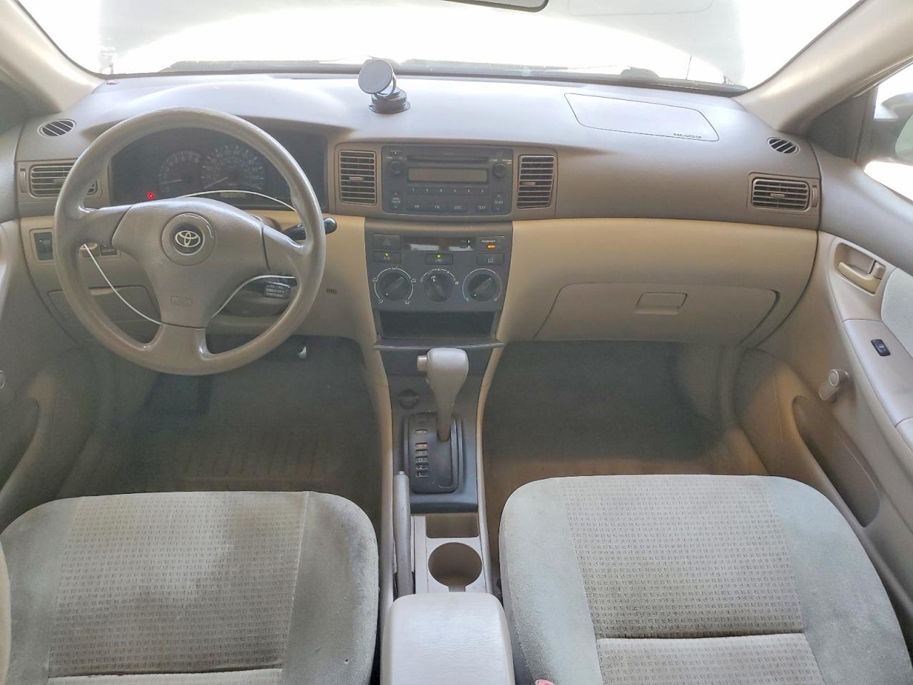 2005 Toyota Corolla Ce White vin: JTDBR32E752048986