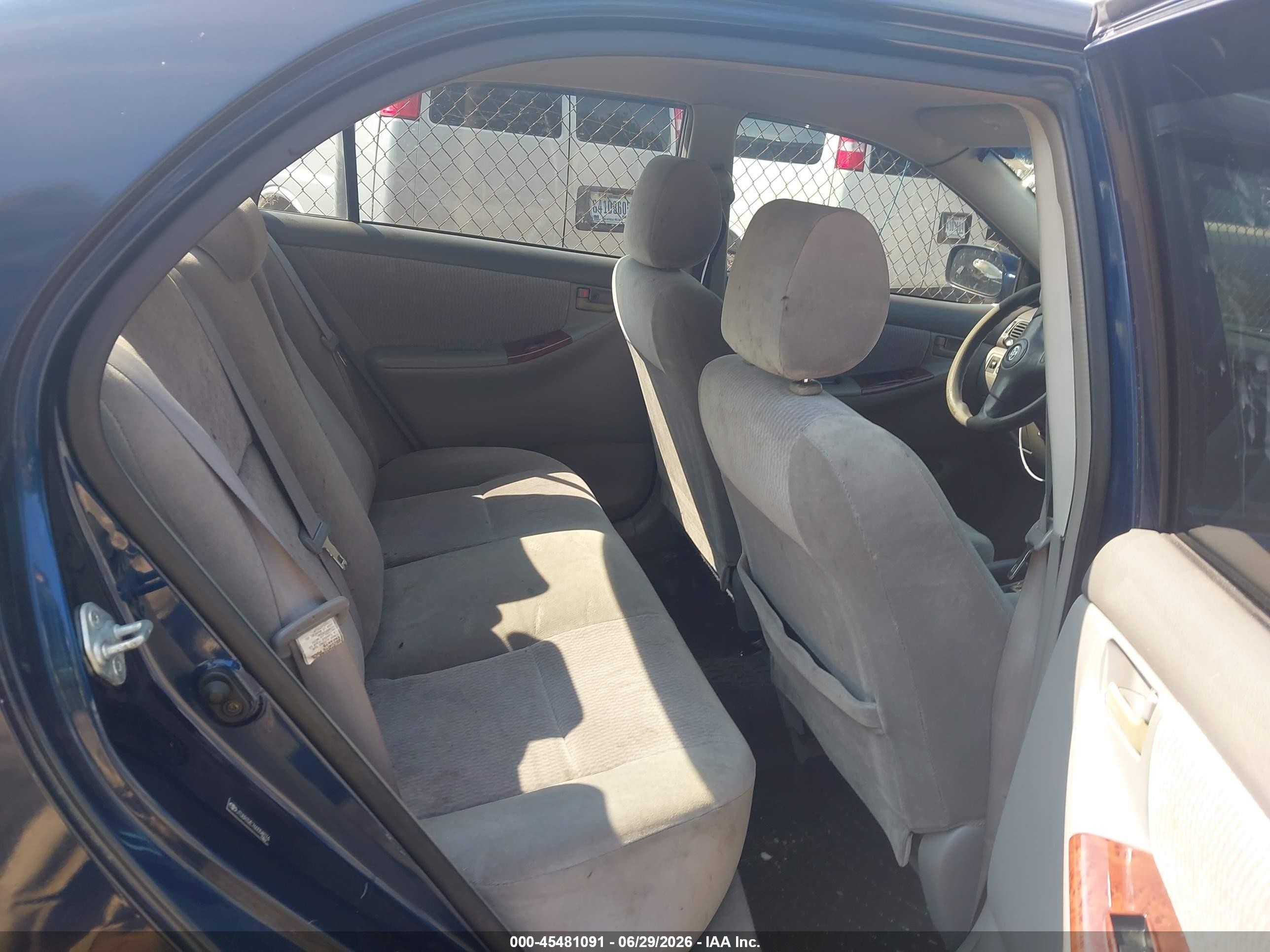 2006 Toyota Corolla Le Blue vin: JTDBR32E760058074